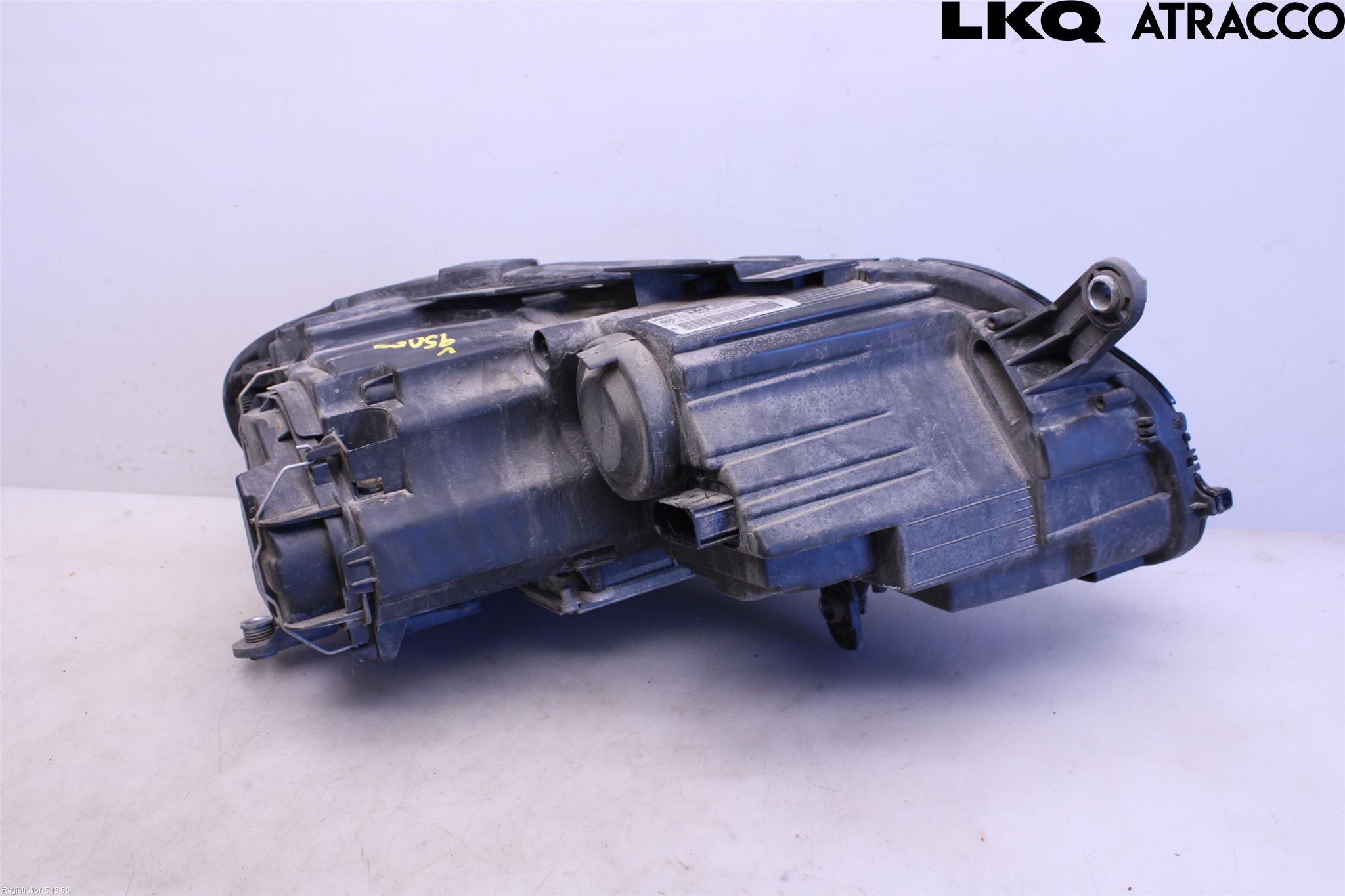 Volkswagen VW PASSAT 11-14 Frontlykt Venstre