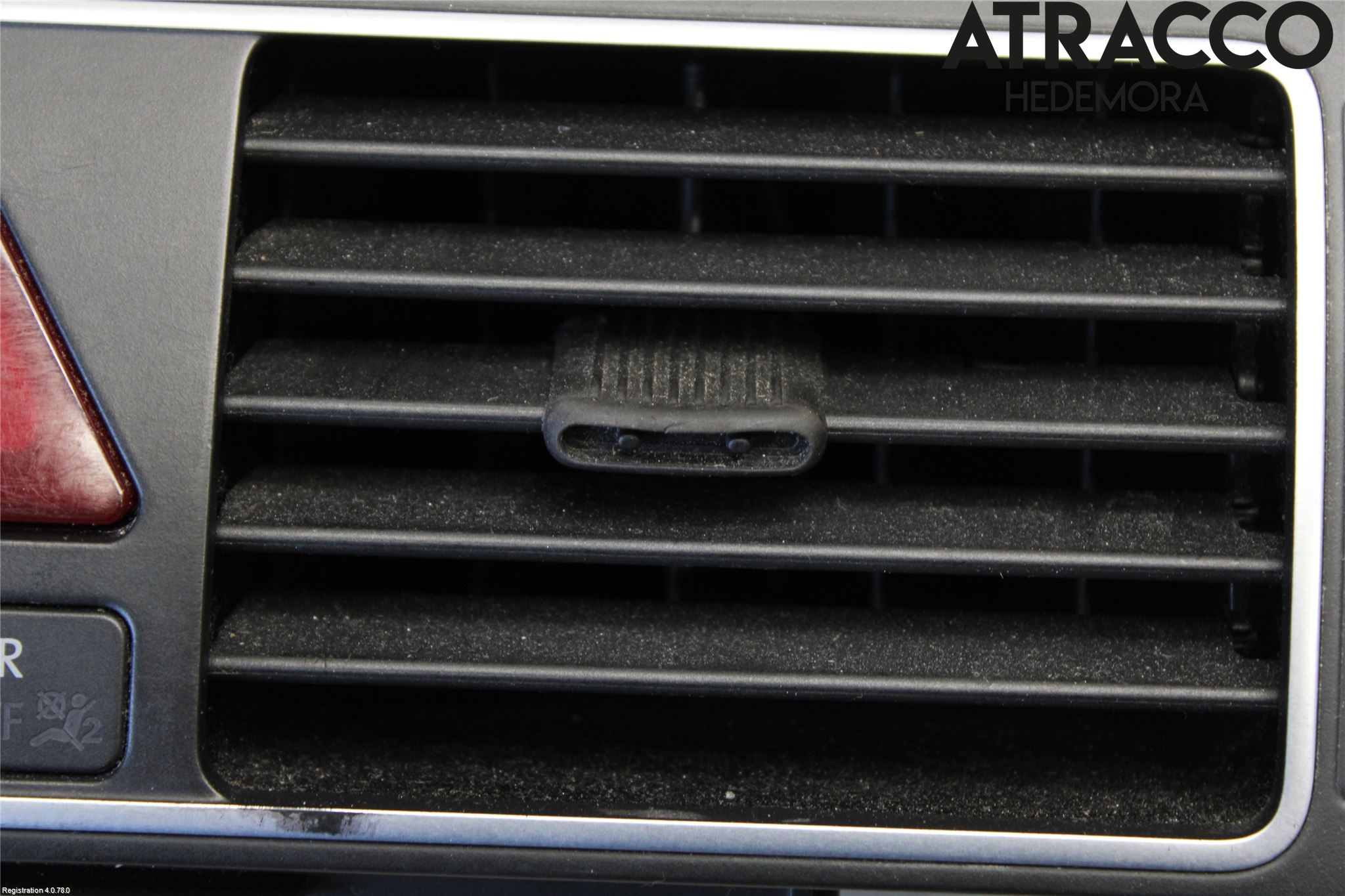 Volkswagen VW TOURAN 10-15 Dashbord Kanal - Dyse