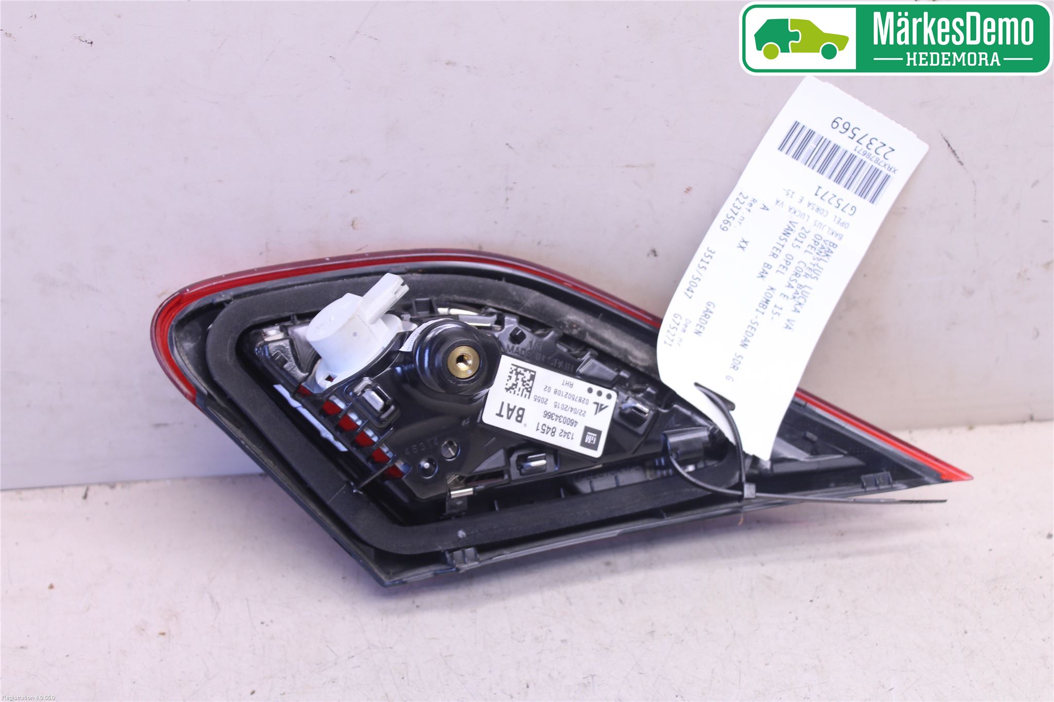 Opel CORSA E 15-19 Baklykt Venstre  På Luke(Indre