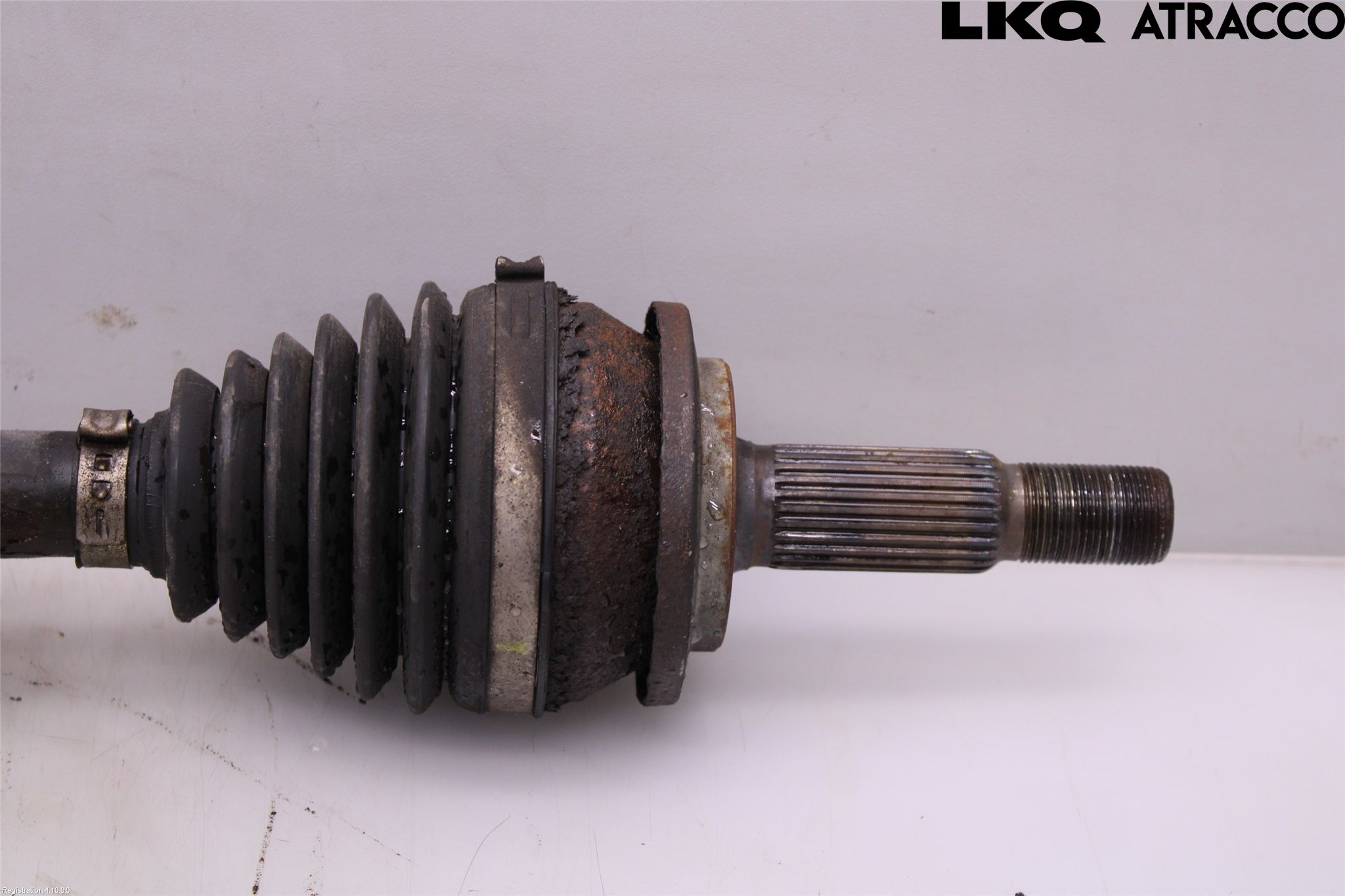 Toyota AVENSIS 09-15 Drivaksel Foran Kompl Høyre