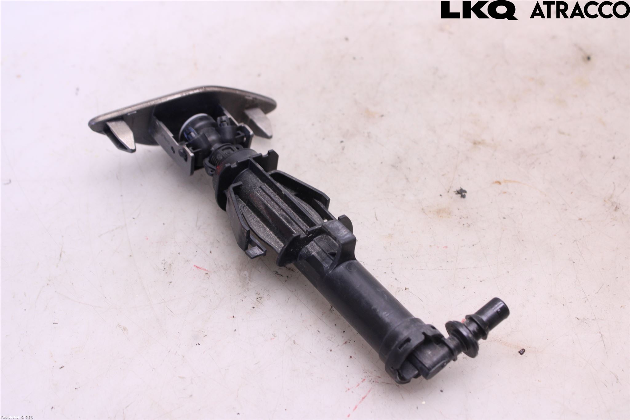Volkswagen VW GOLF SPORTSVAN 15-20 Spylerdyse Frontlykter