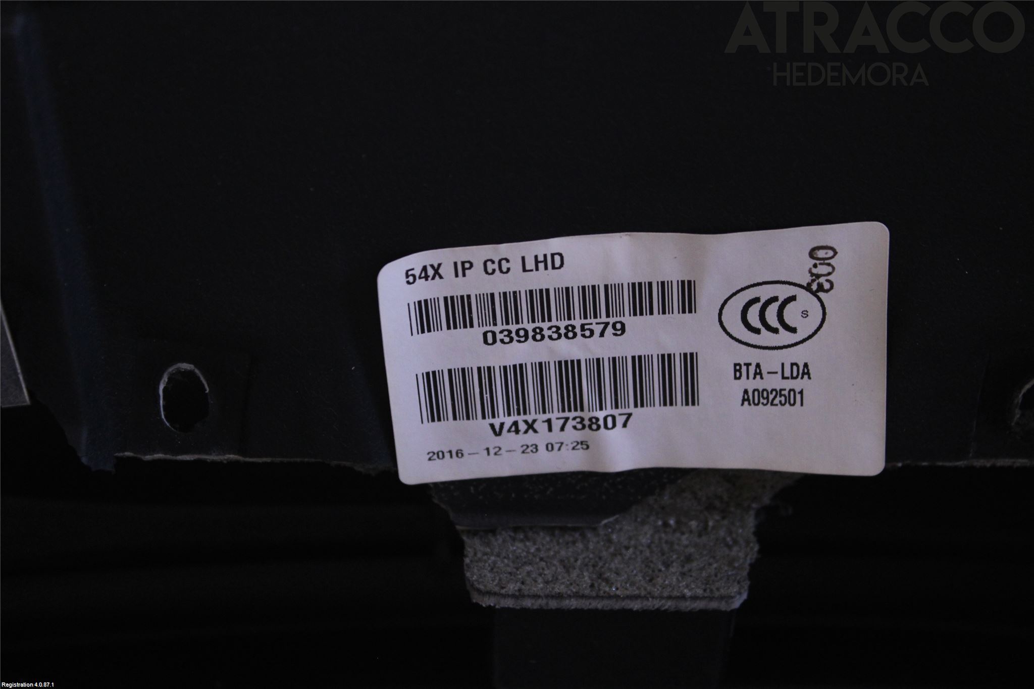 Volvo V90 17->> Dashbord