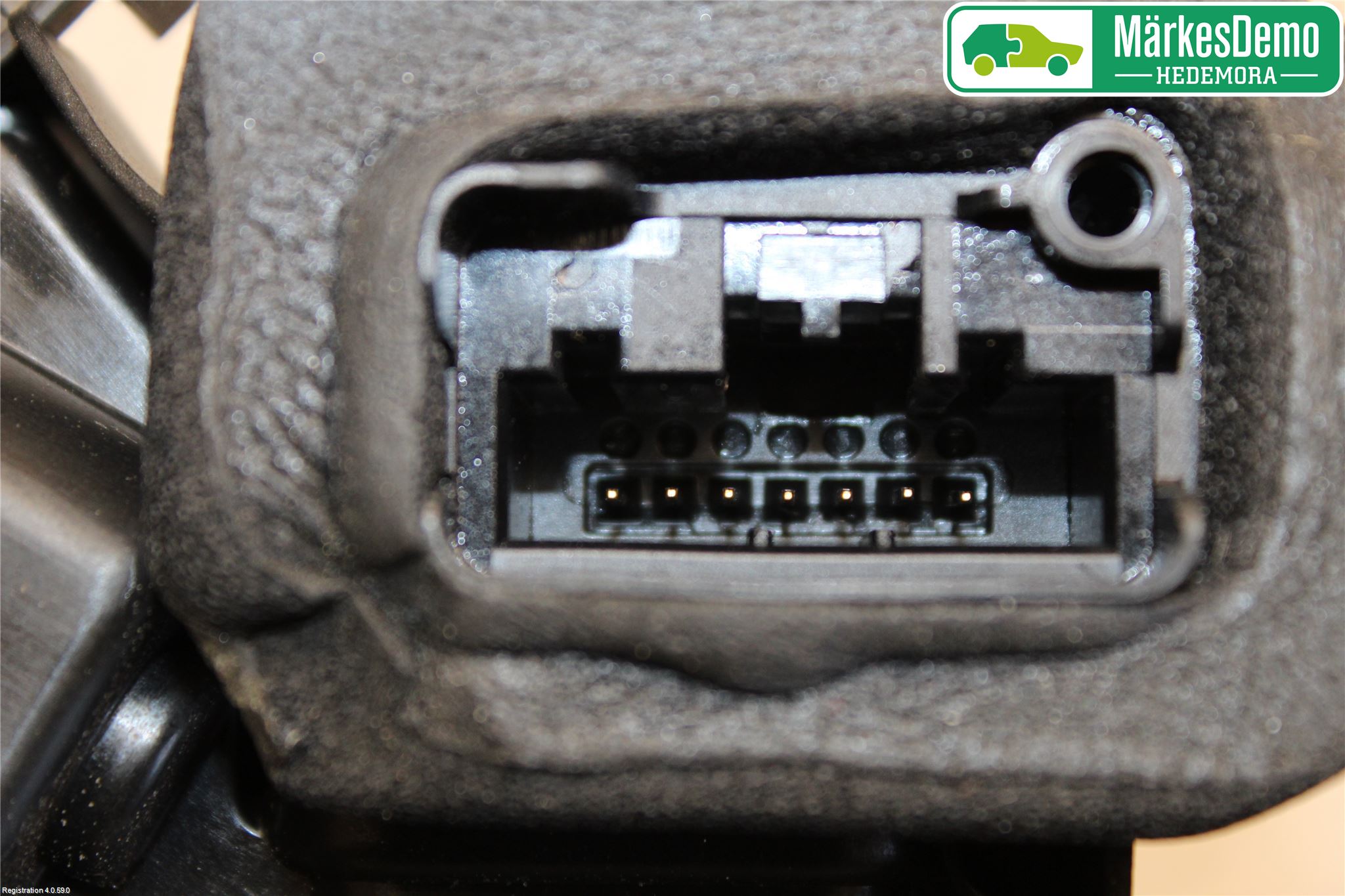 Volkswagen VW PASSAT 15-19 Dørlås - Låsekasse