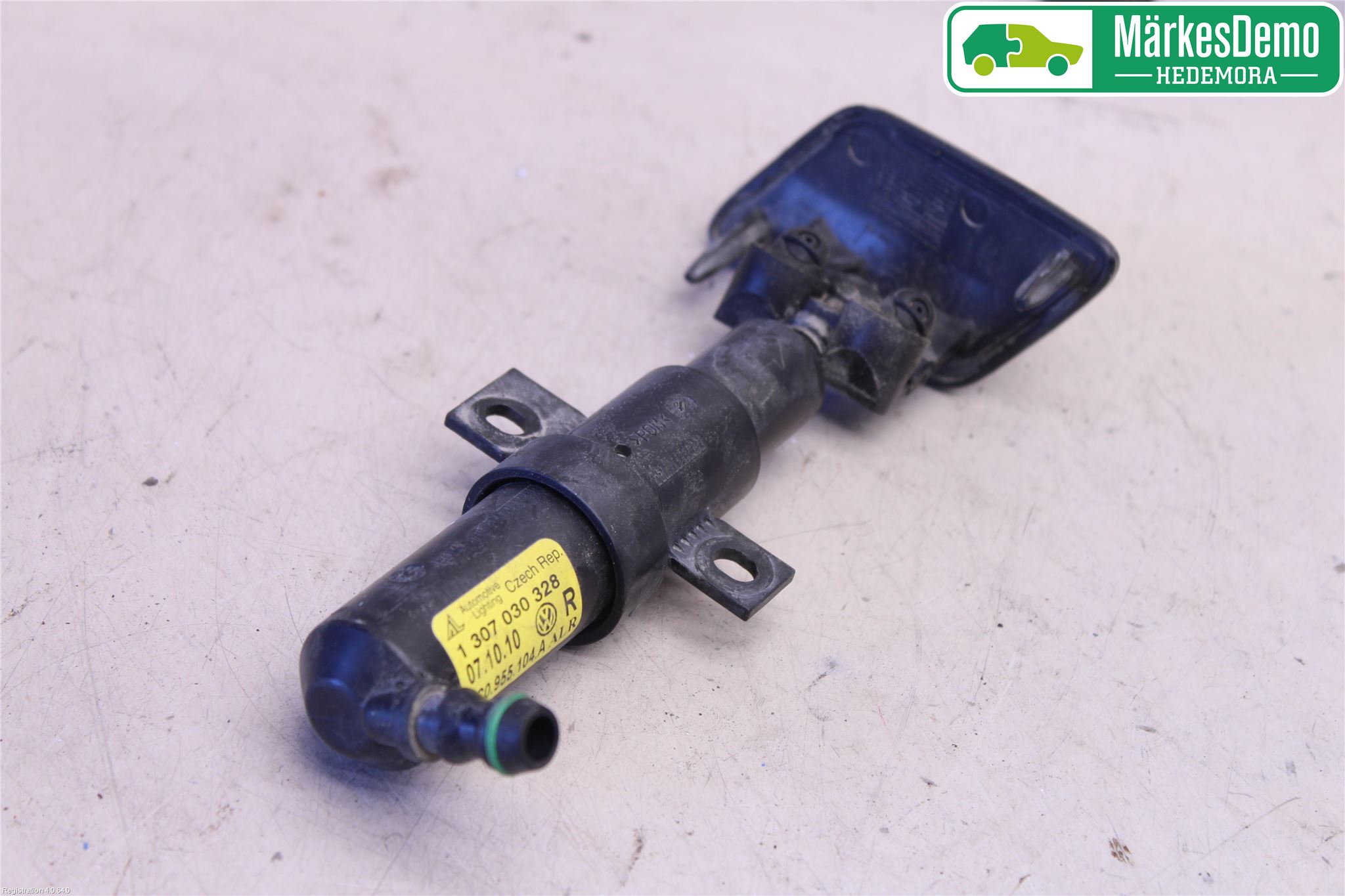 Volkswagen VW PASSAT 05-11 Spylerdyse Frontlykter