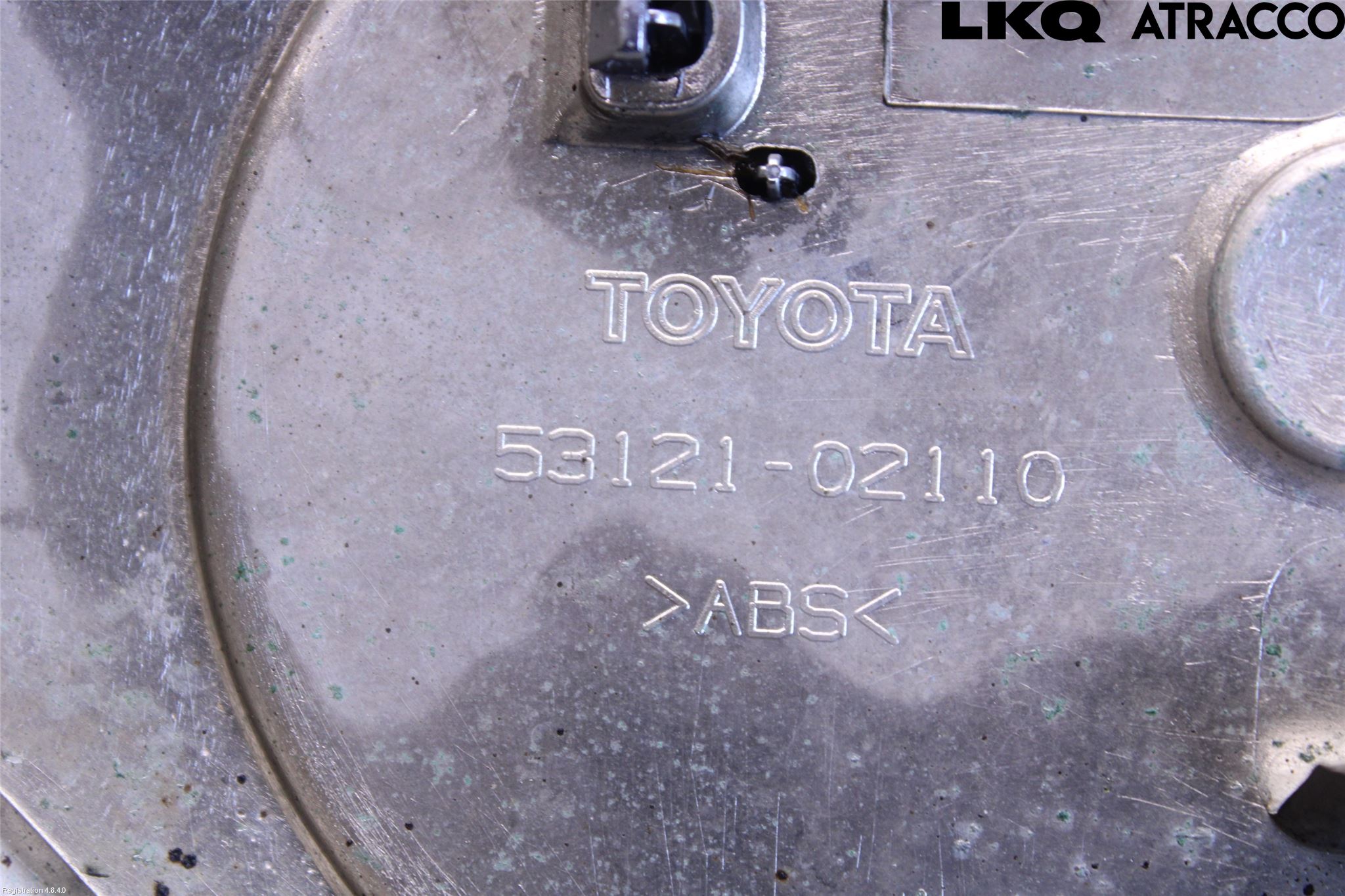 Toyota AURIS 10-12 Grilldel Midt