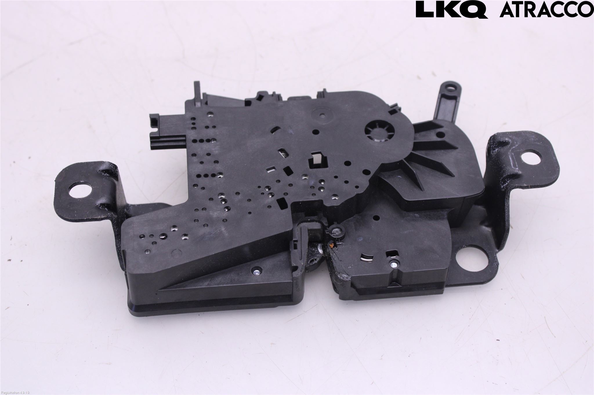 BMW 5 G30/G31/F90 17-23 Bakluke-Lokk Låsekasse