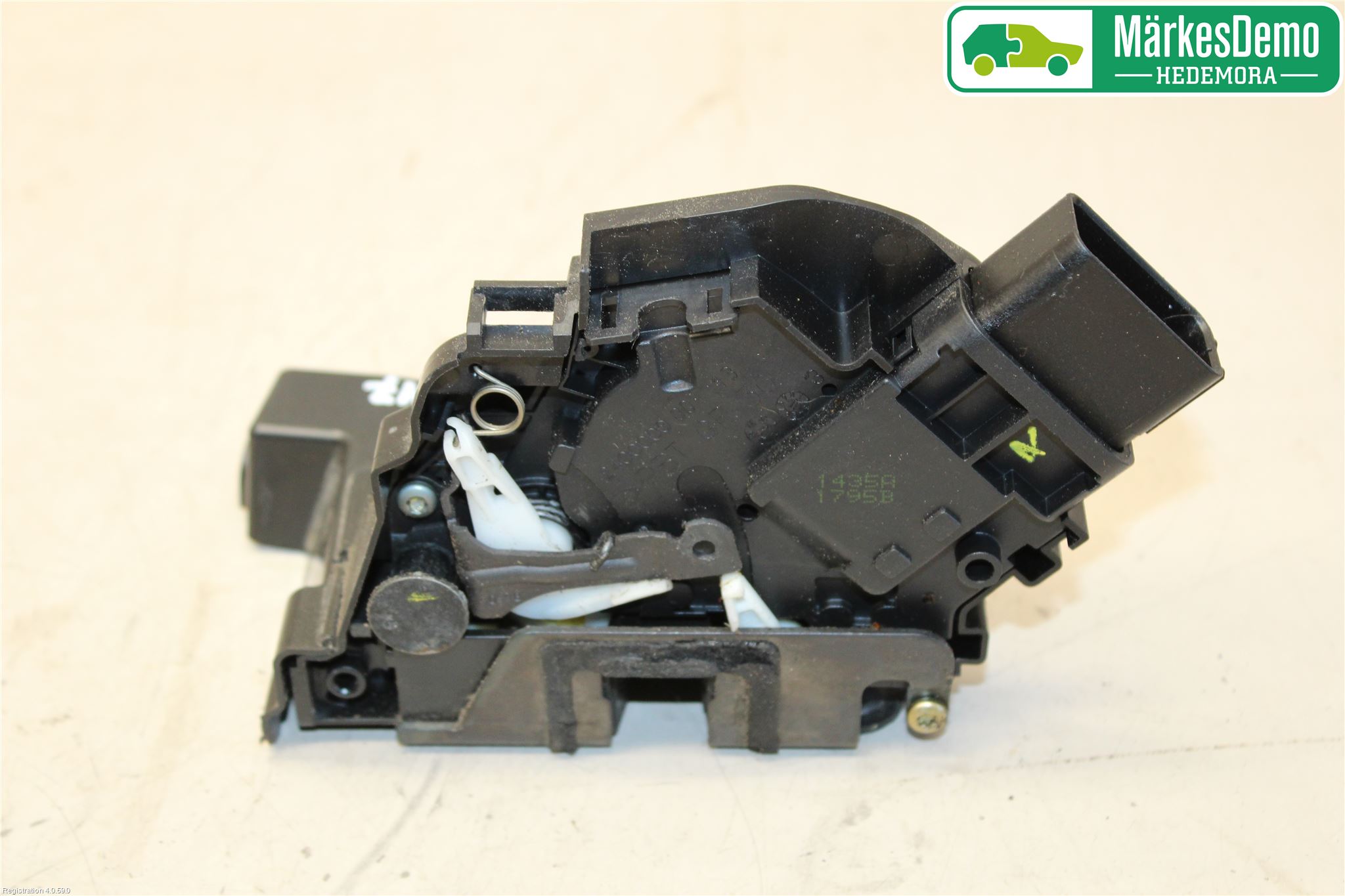 Ford FOCUS C-MAX I 03-06 Dørlås - Låsekasse