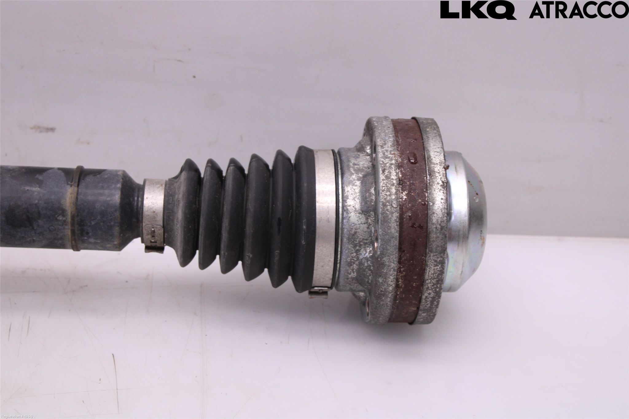 Volkswagen VW PASSAT 11-14 Drivaksel Foran Kompl Høyre