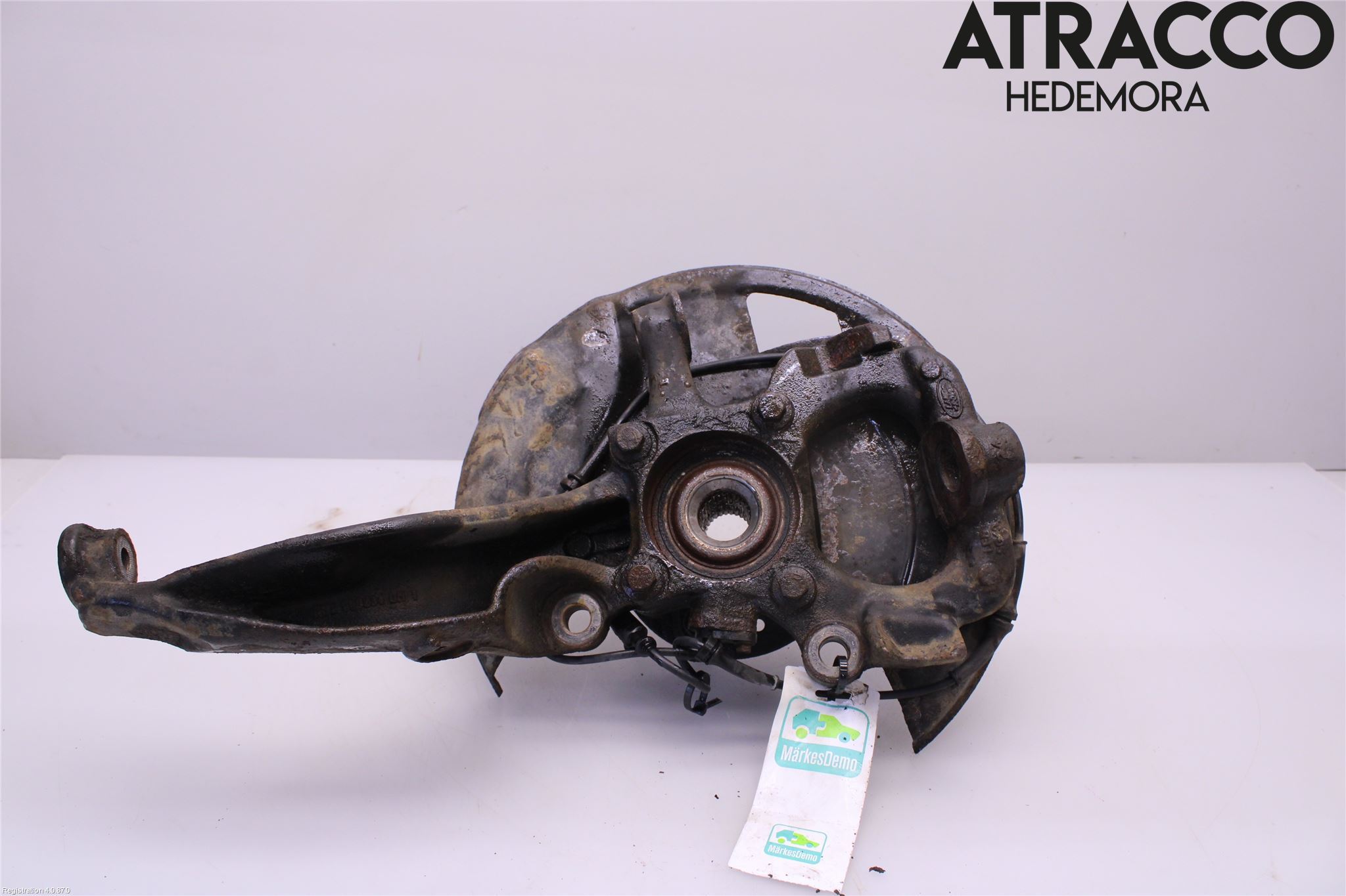 Landrover LAND ROVER DISCOVERY 3 05-09 Spindel Vf