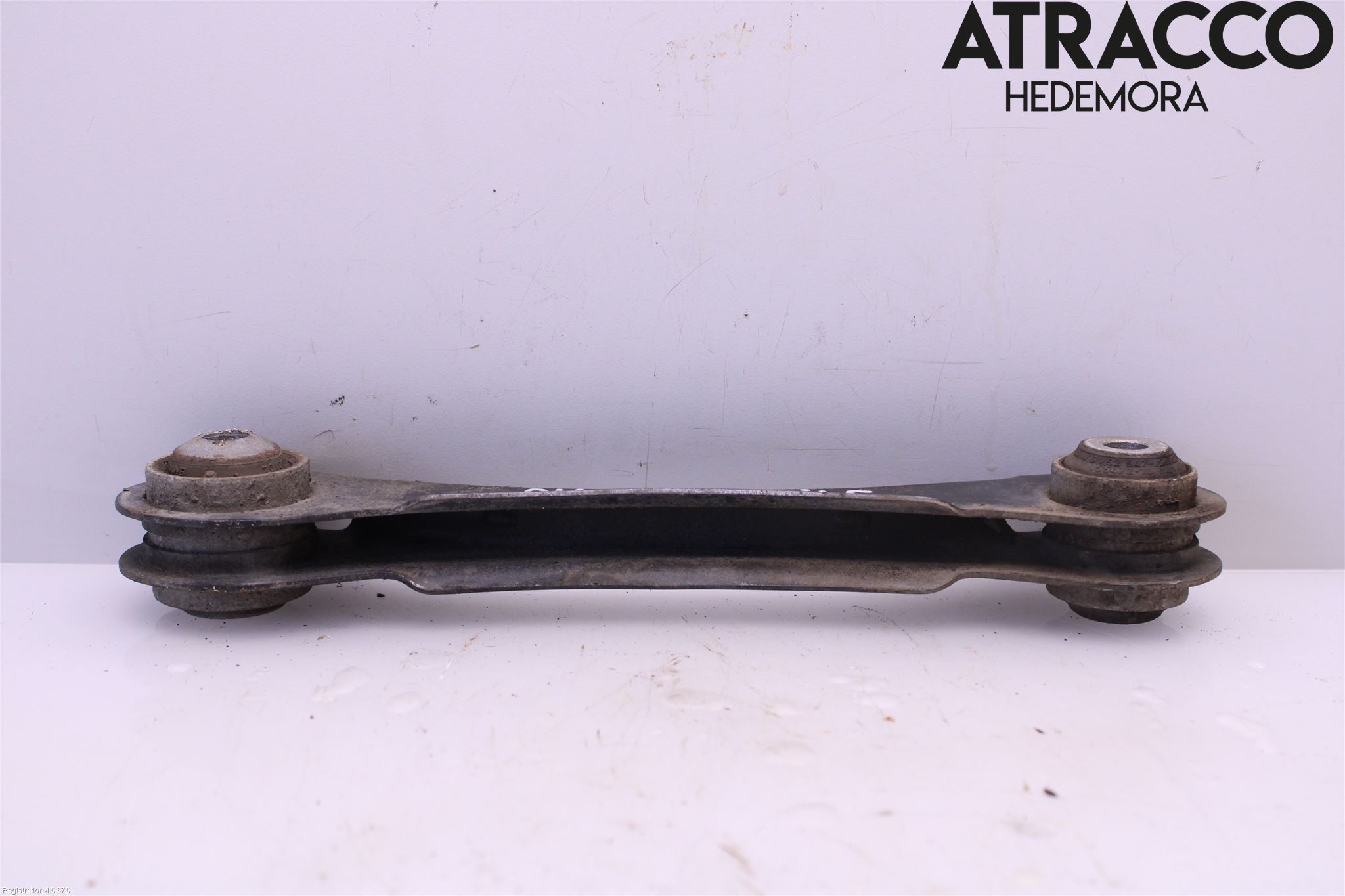 BMW 3 F30/F31/F80 12-19 Bærearm Bak Høyre Øvre