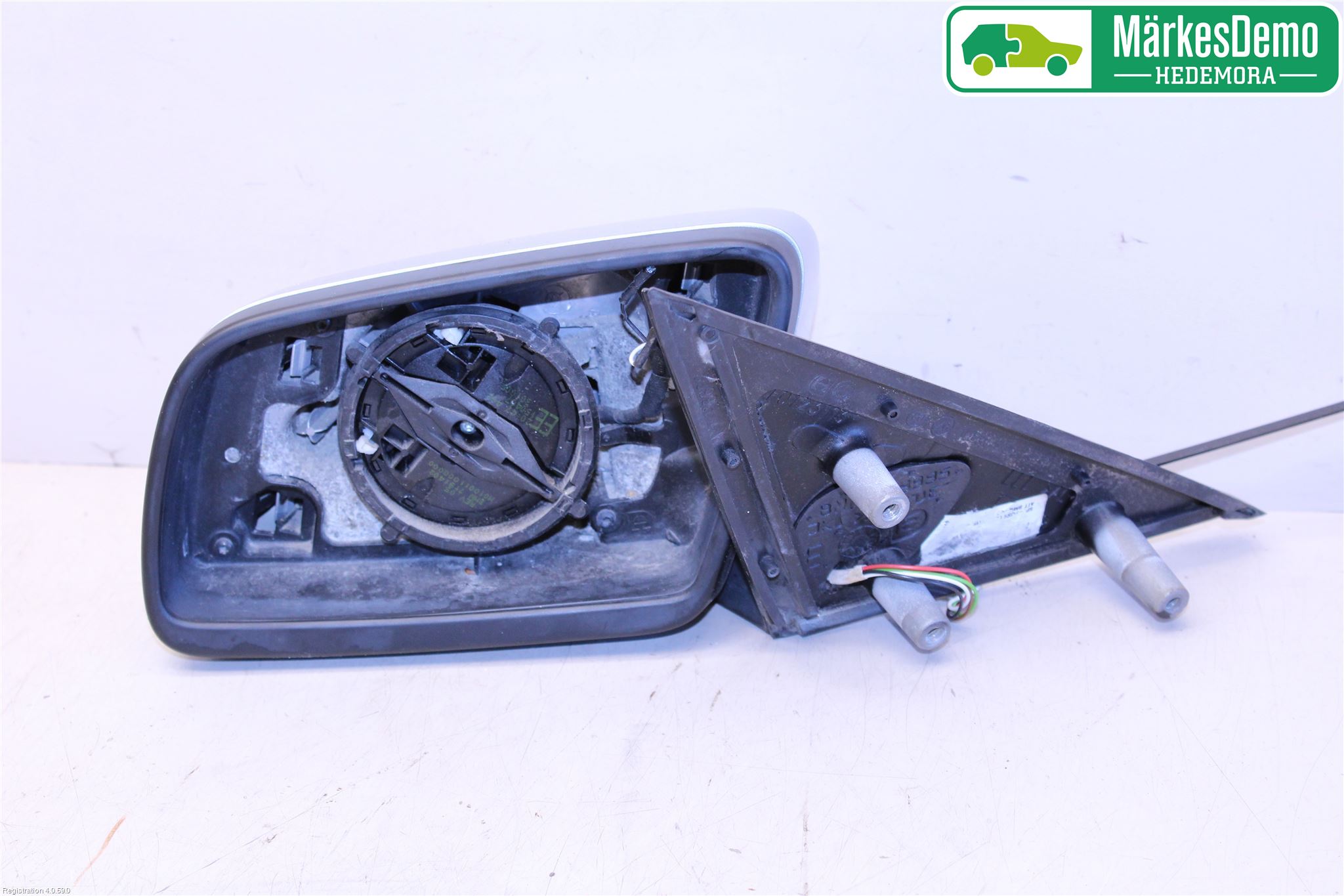 BMW 5 E60/61 Sed/Tou 02-10 Speil V M-El Justering