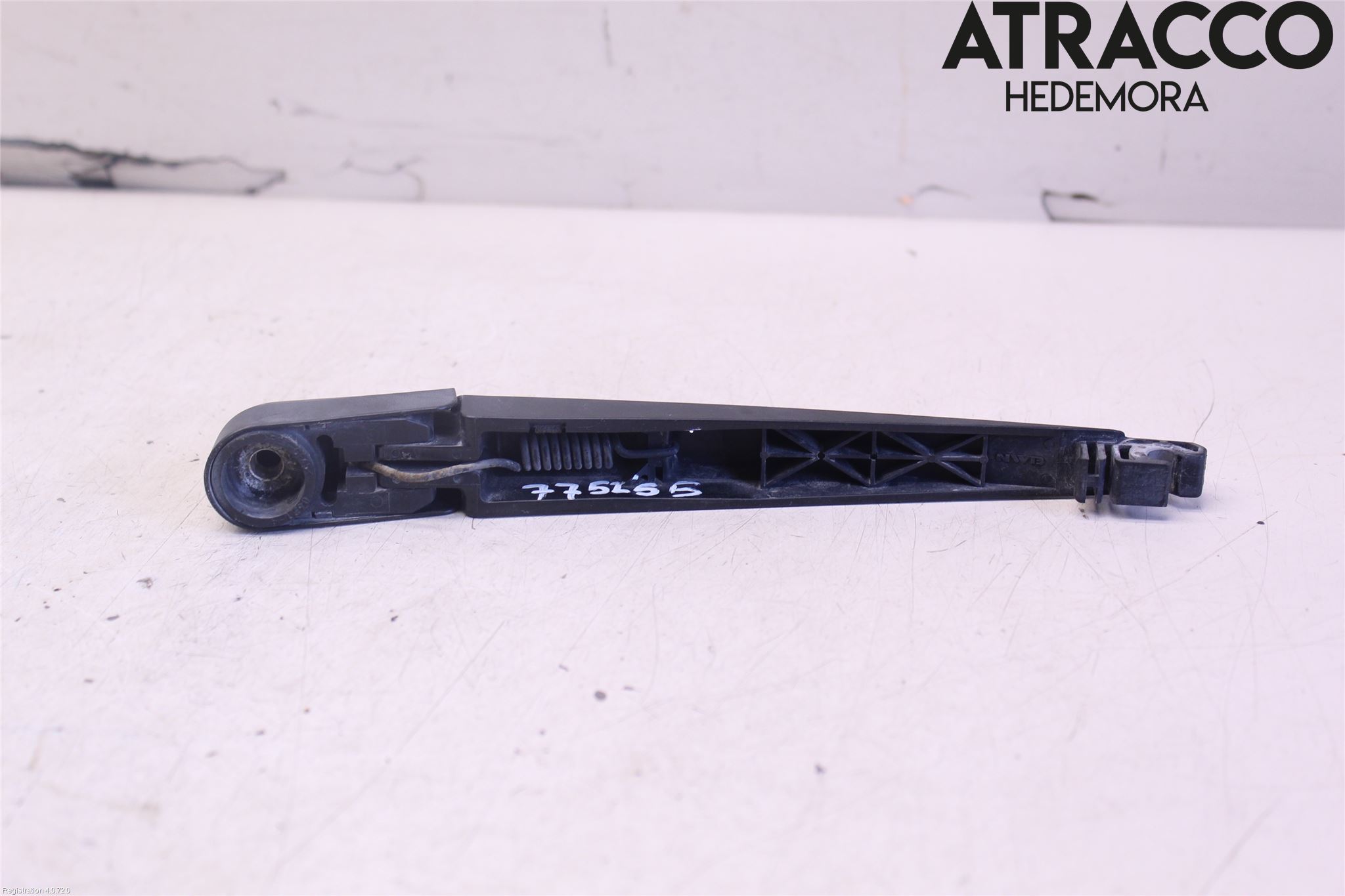 Toyota AVENSIS 09-15 Viskerarm Bakrute