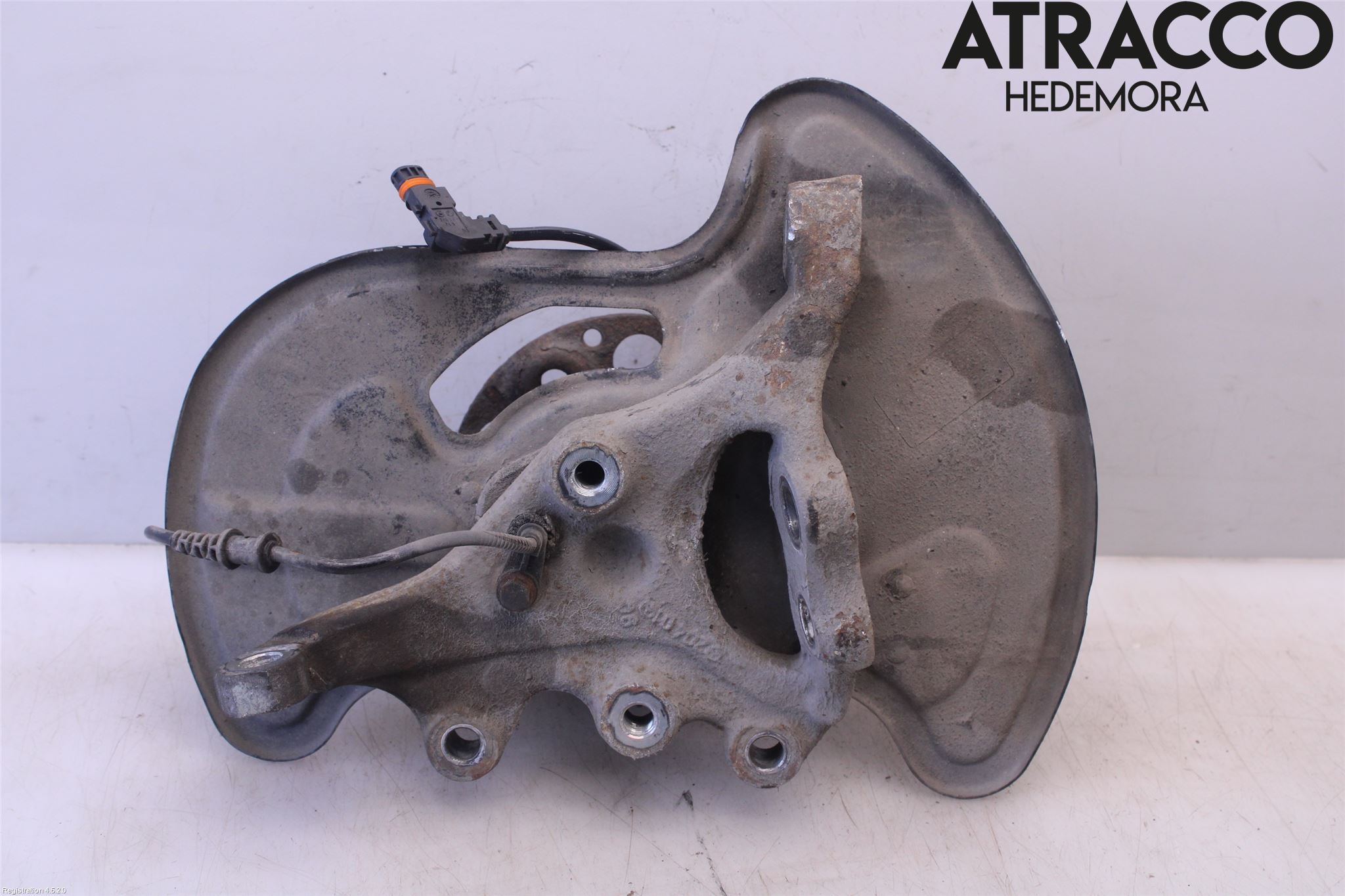 Mercedes-Benz MB C-KLASS (W204) 07-15 Spindel Vf