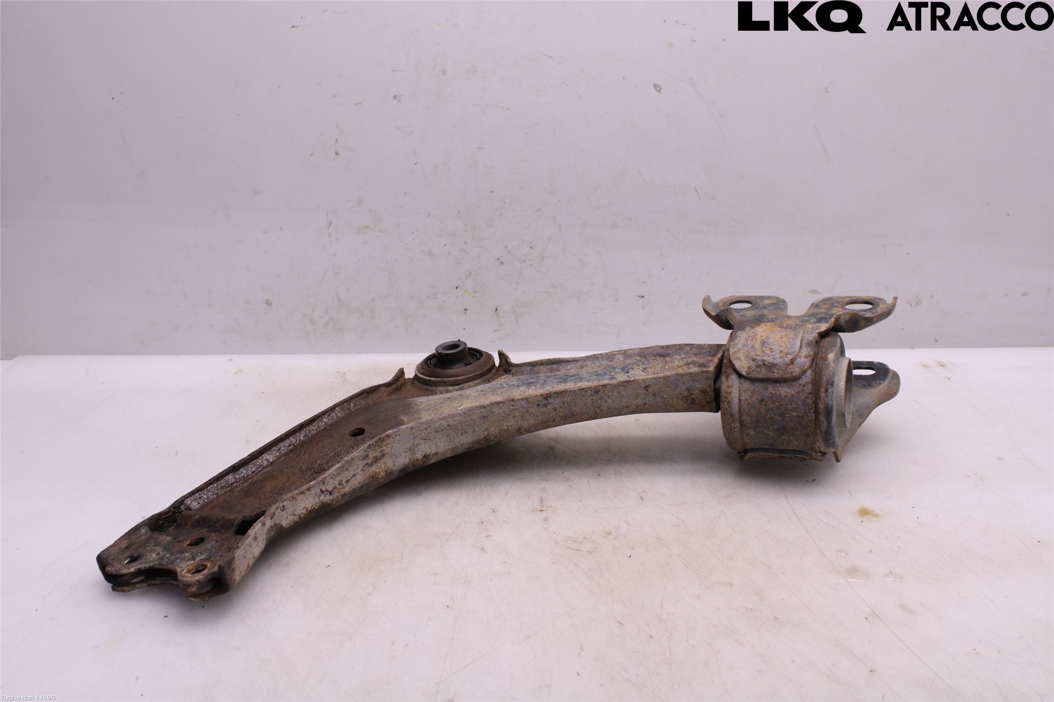 Ford MONDEO 07-15 Bærearm Foran Høyre Nedre