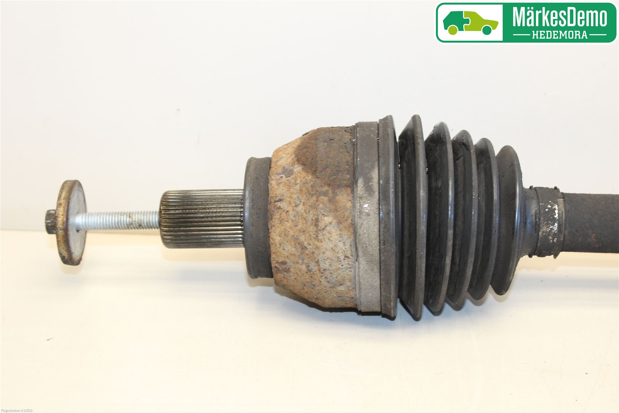 Ford MONDEO 07-15 Drivaksel Foran Kompl Høyre