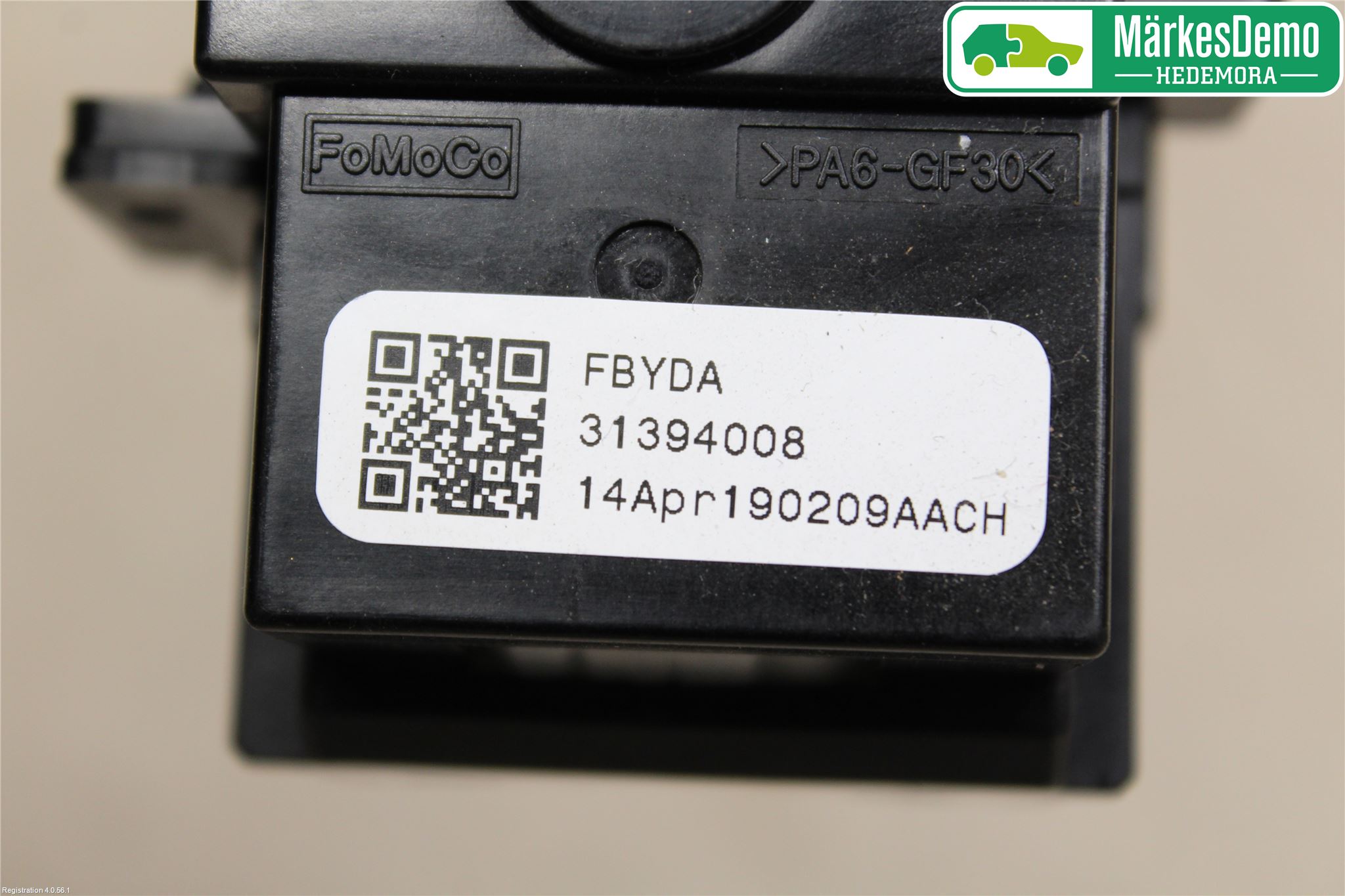Volvo V70 14-16 Bryter Ratt Visker - Spyler