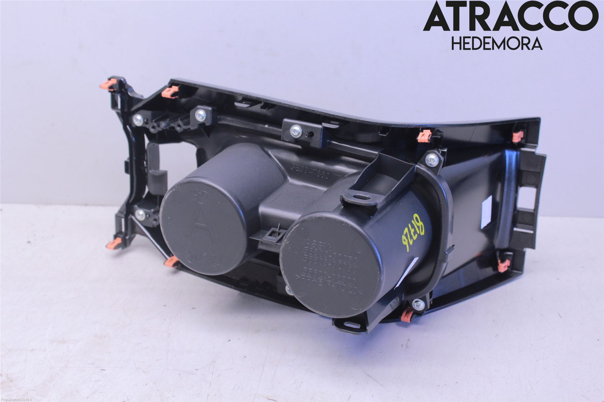 Toyota COROLLA 19- Innr Koppholder