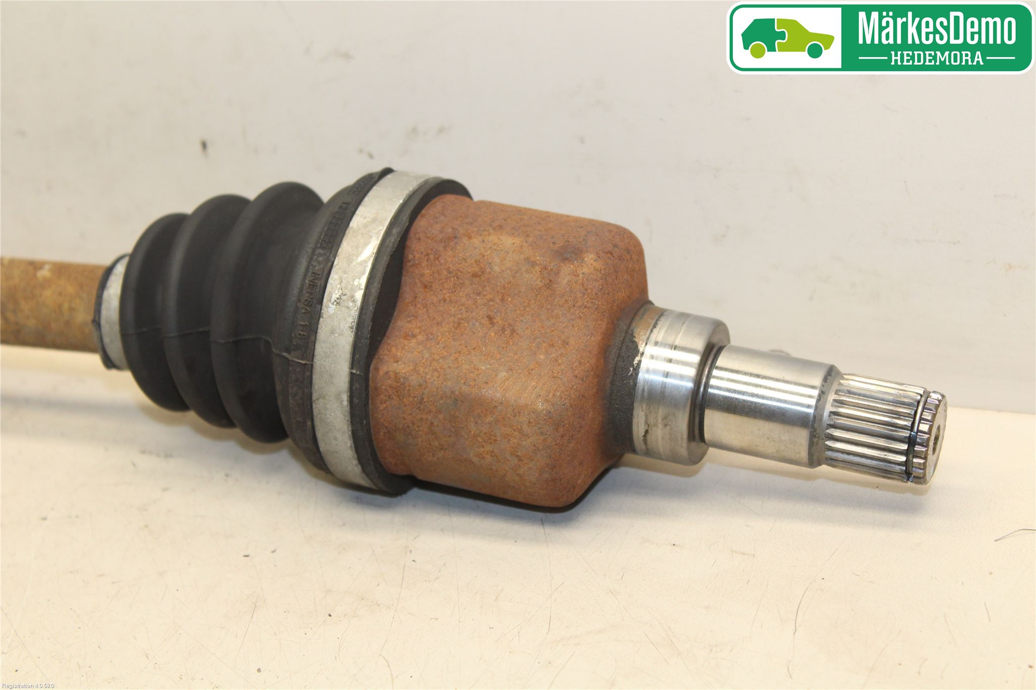 Ford FOCUS 08-11 Drivaksel Foran Kompl Venstre