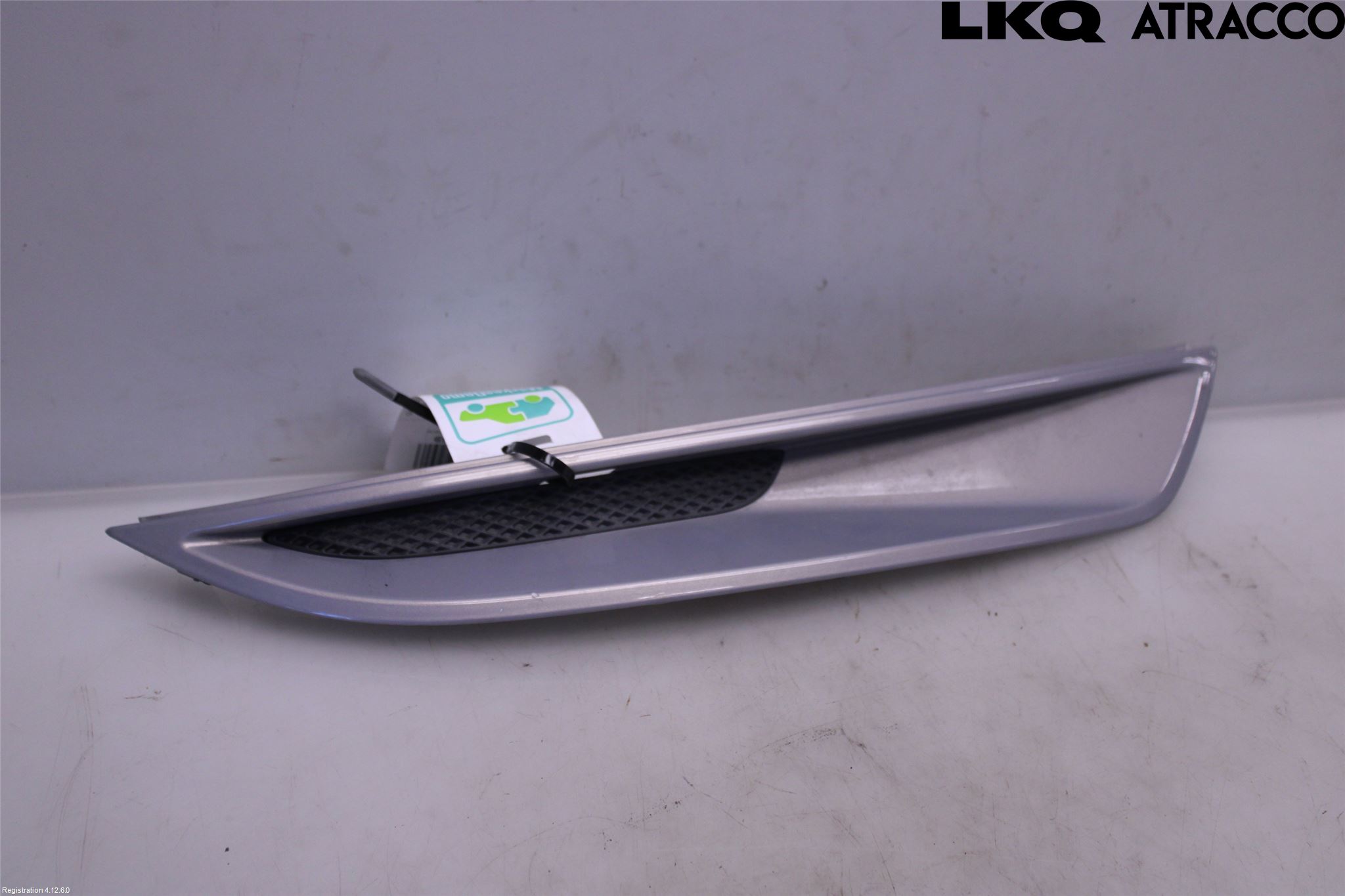 Ford KUGA 08-12 Grilldel Høyre
