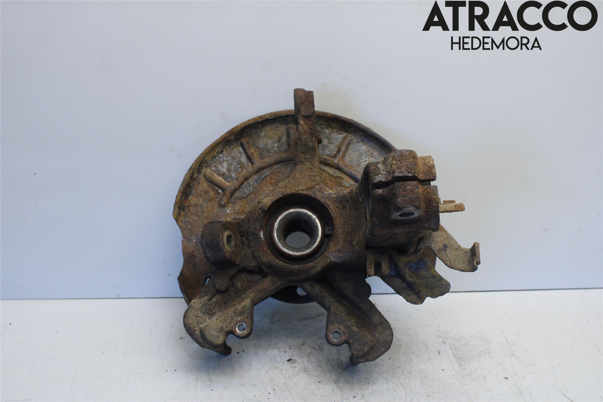 Volkswagen VW POLO 05-09 Spindel Vf