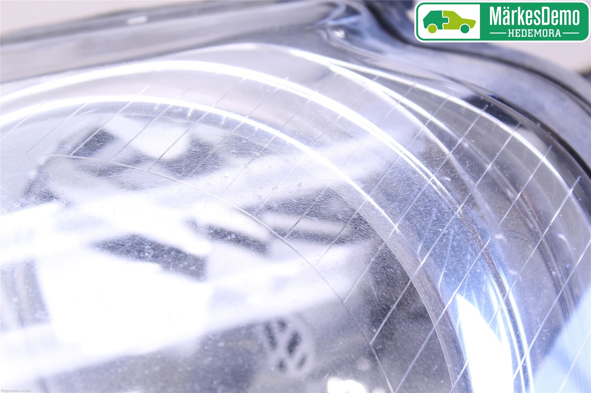 Volkswagen VW GOLF V 04-09 Frontlykt Venstre