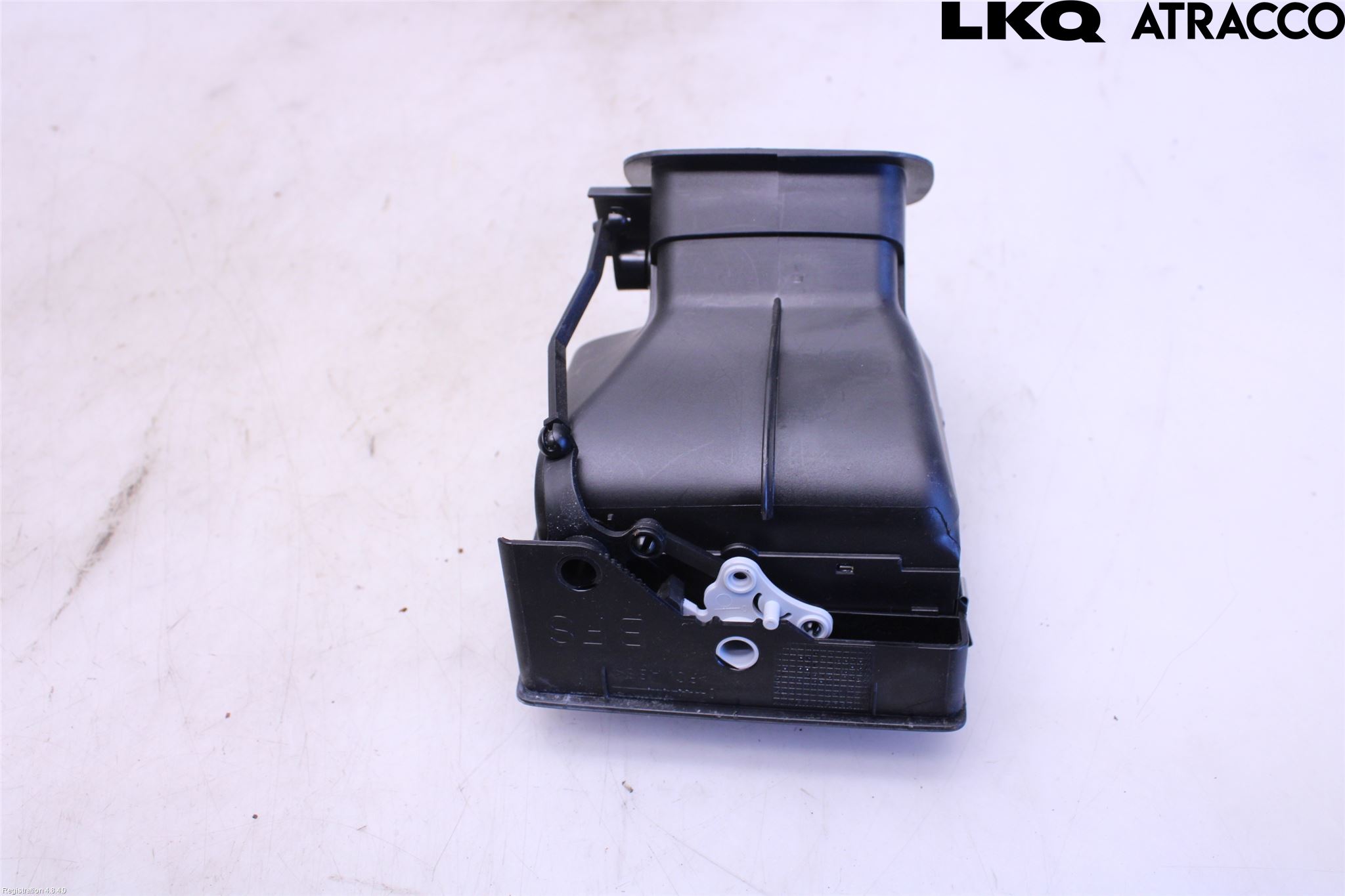 Volkswagen VW TRANSP/CARAVELLE (T5) 04-15 Dashbord Kanal - Dyse