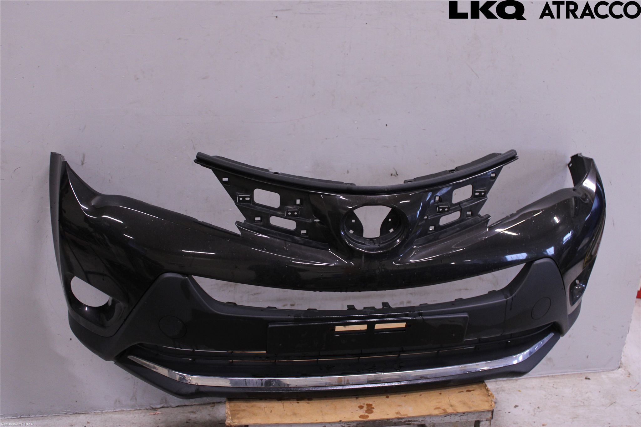 Toyota RAV4 13-18 Støtfanger Foran Plastdeksel