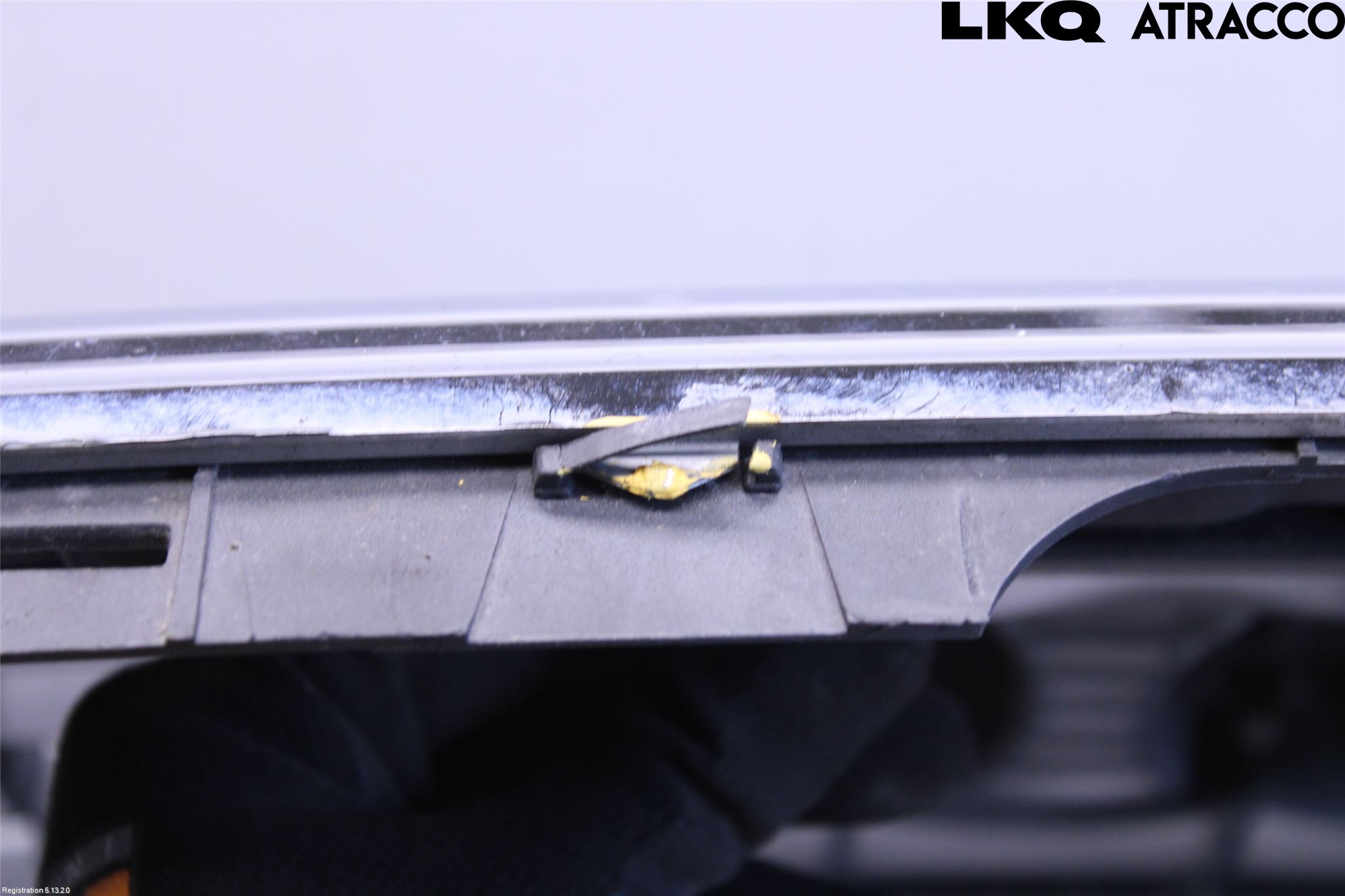 Audi A6/S6     05-11 Grill Komplett