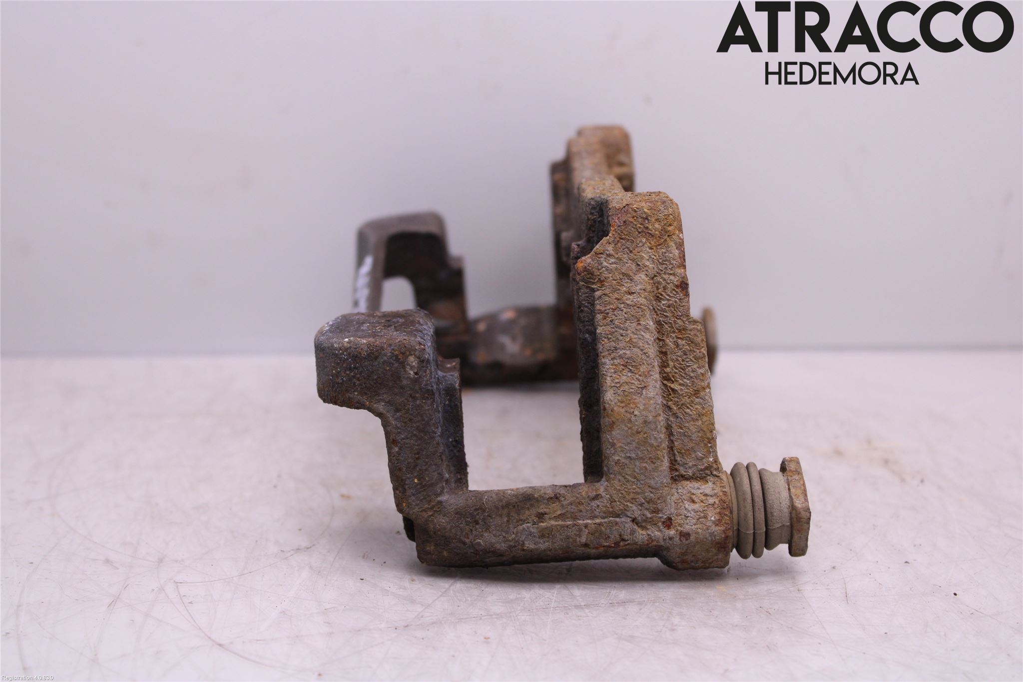 Nissan QASHQAI 14-17 Bremsecaliper Feste Holder