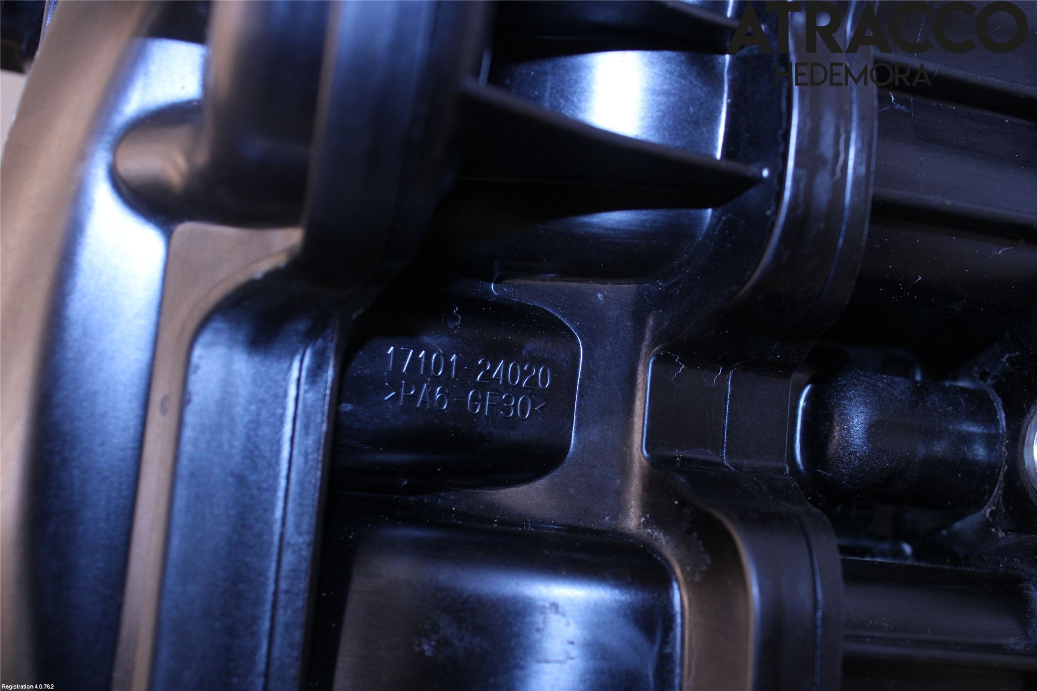 Lexus UX/300e 19- Innsugningsmanifold