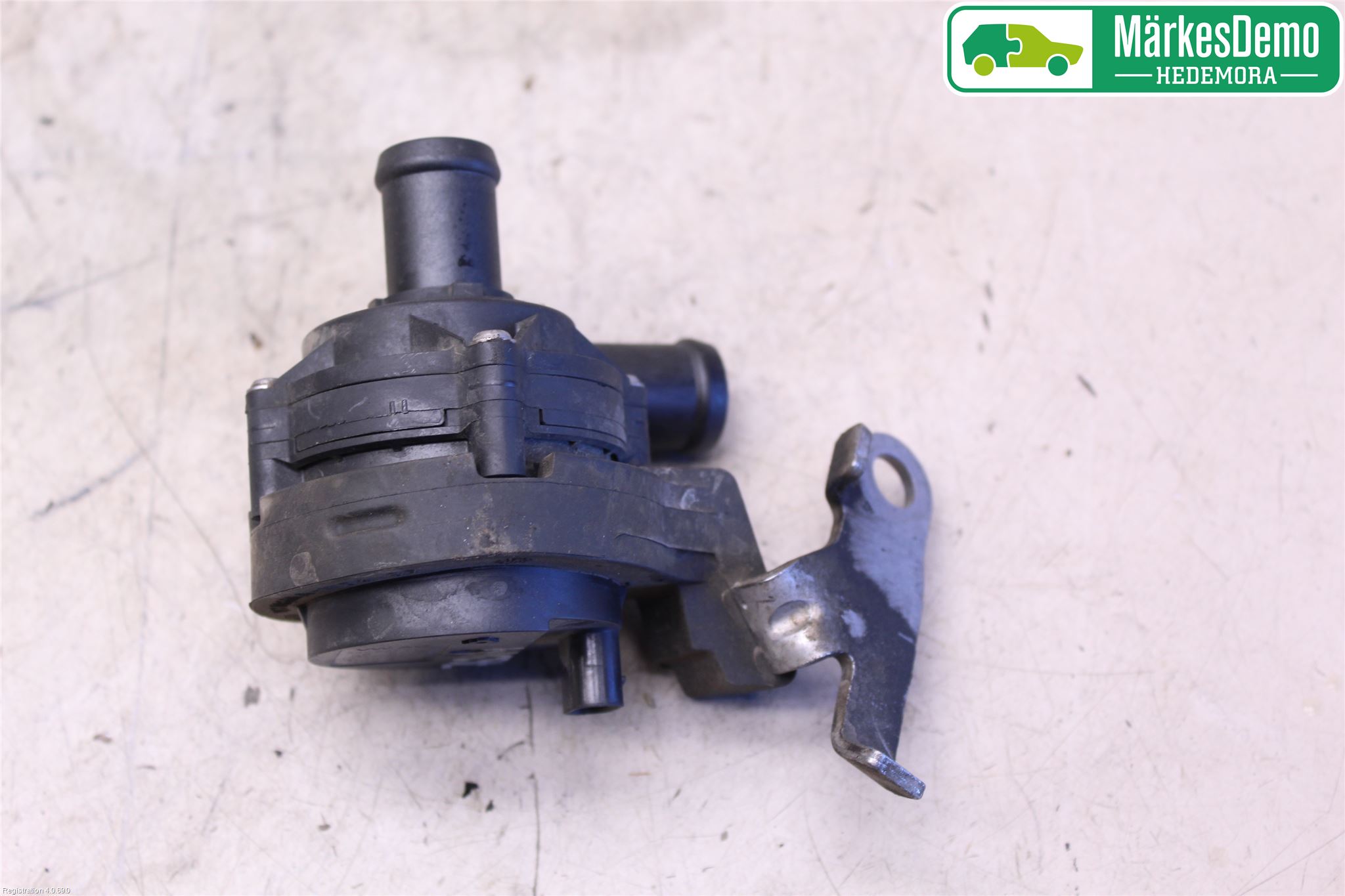 Volkswagen VW PASSAT 15-19 Varme Sirkulasjonspumpe