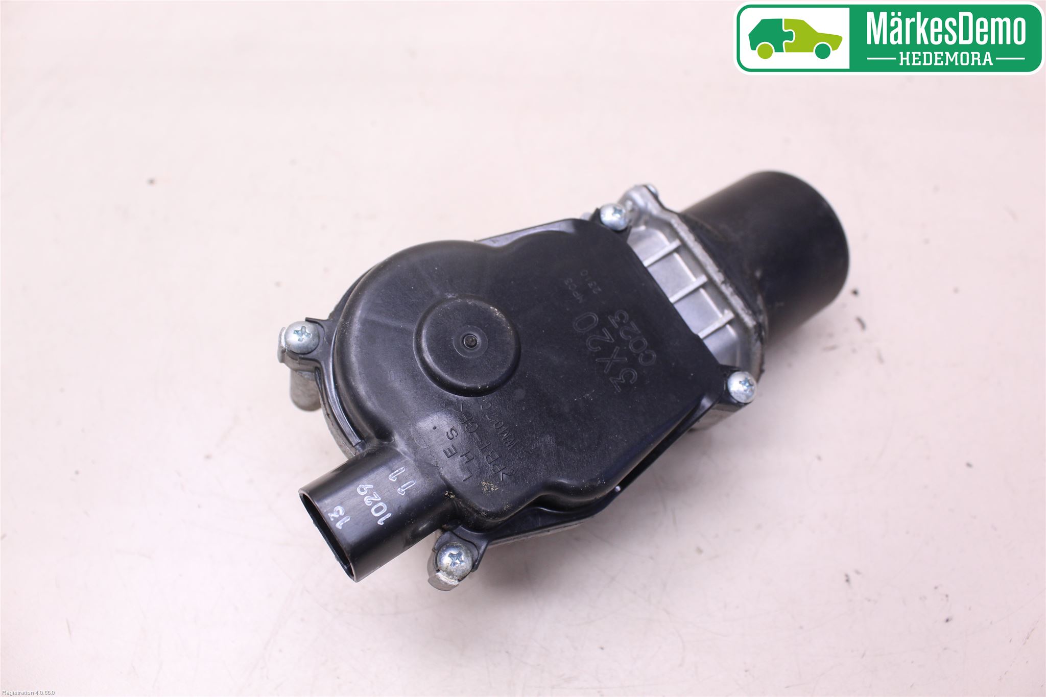 Nissan NOTE E12 14-20 Viskermotor Frontrute