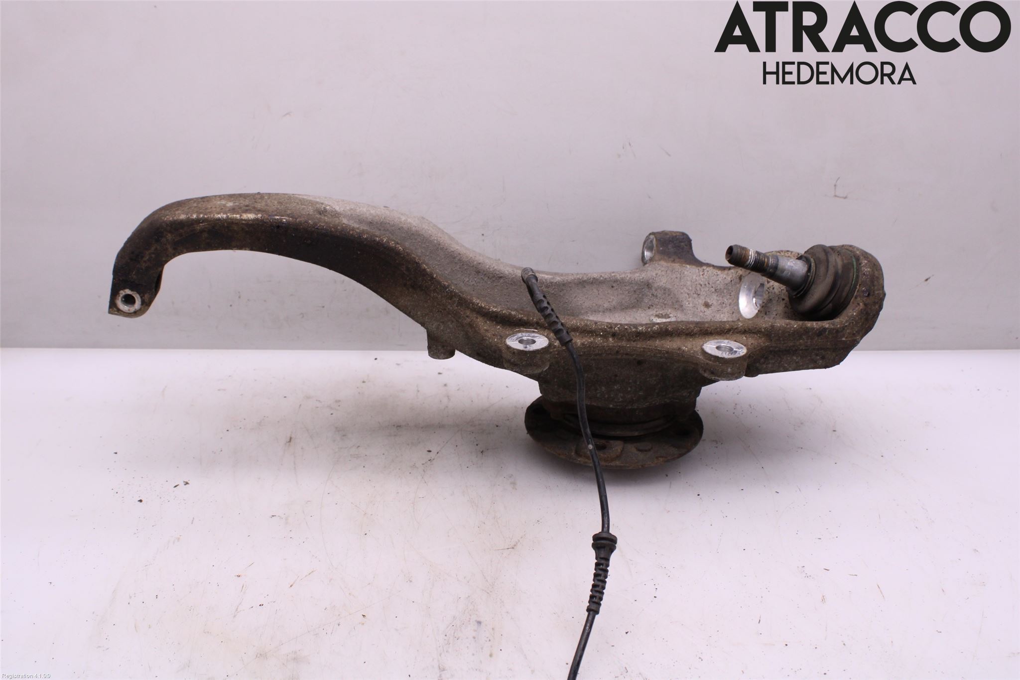 BMW 5 F10/F11/F18 09-17 Spindel Vf