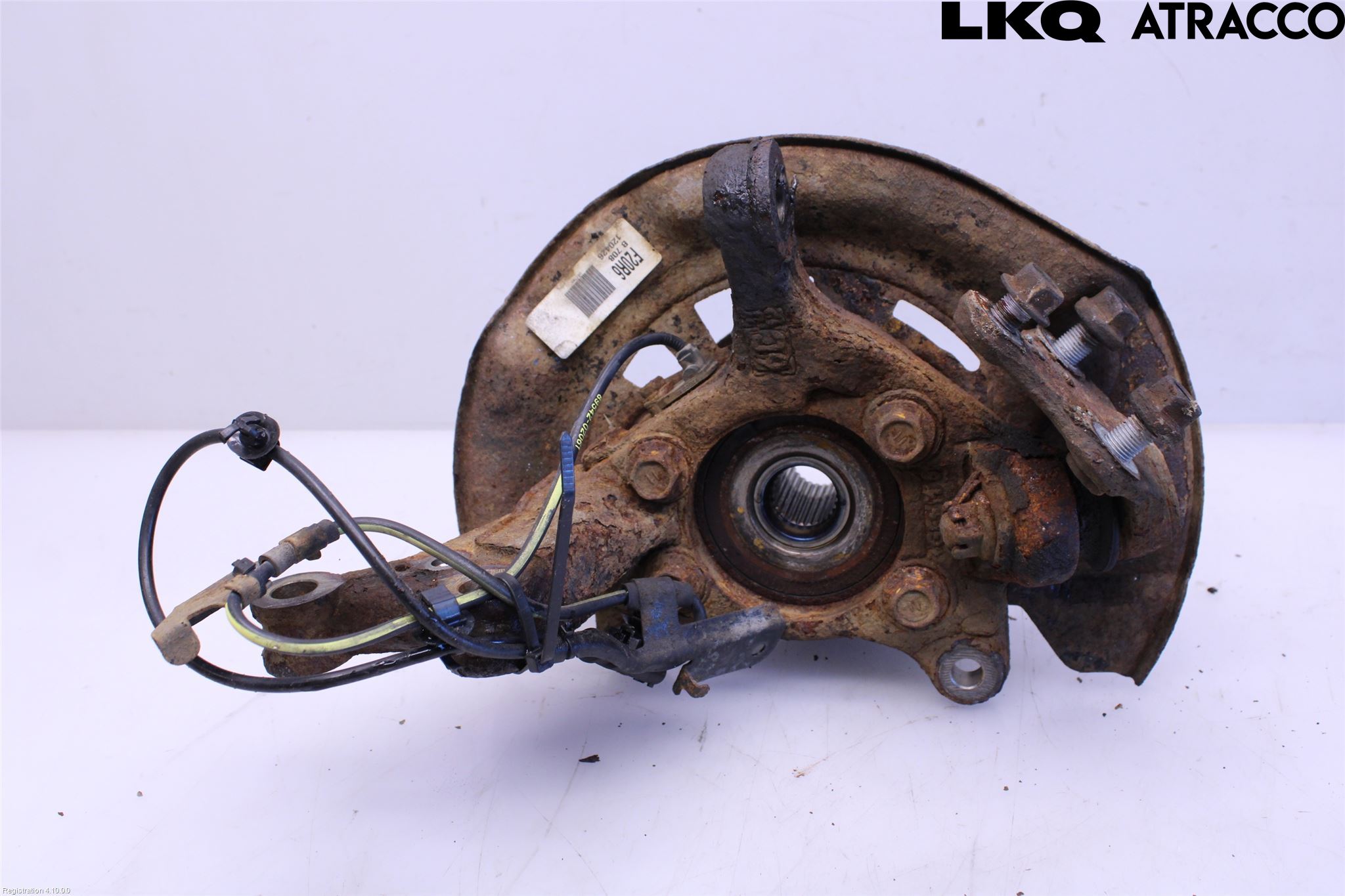 Toyota AVENSIS 09-15 Spindel Hf