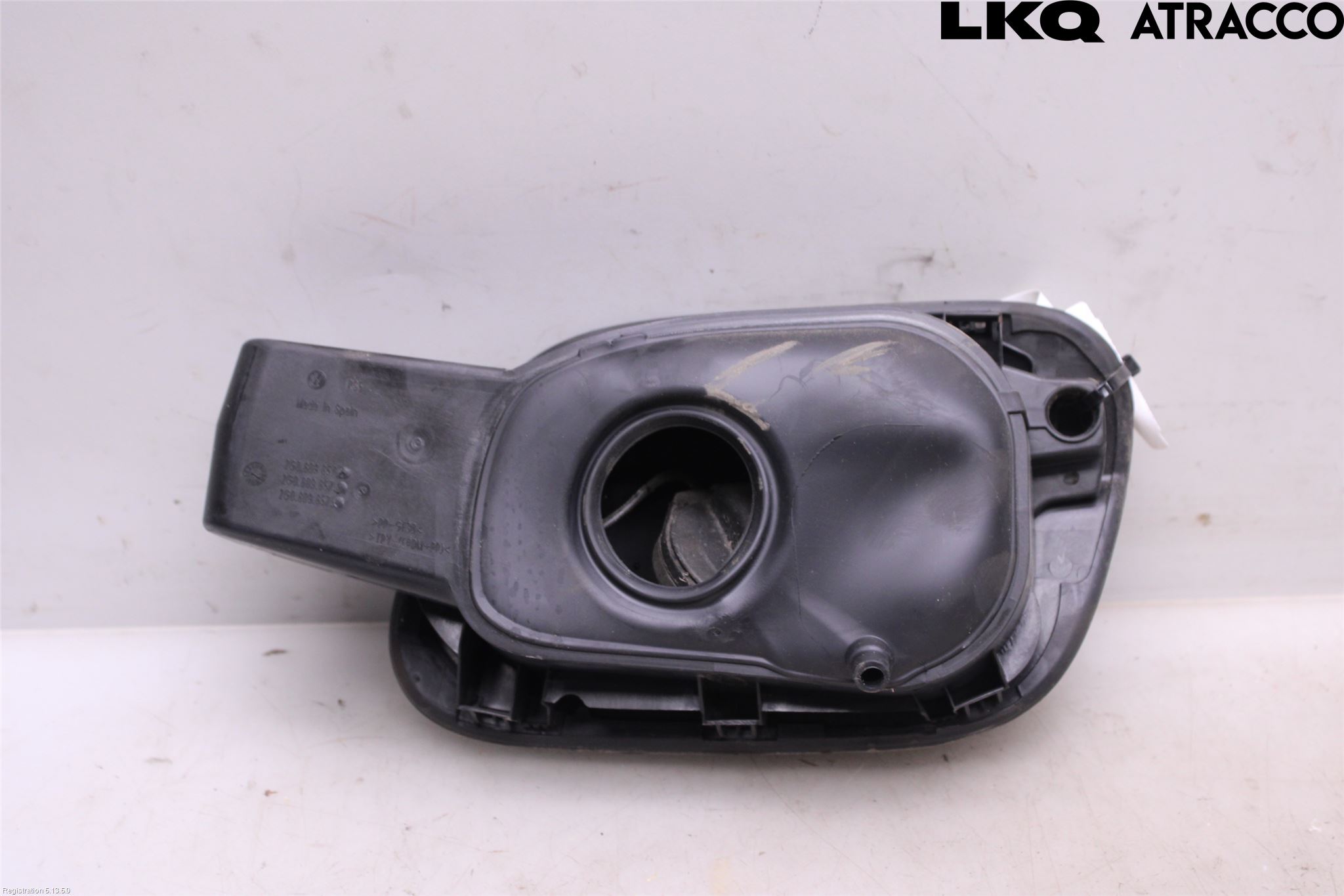 Volkswagen VW POLO VI 18->> Drivstoff Tankluke