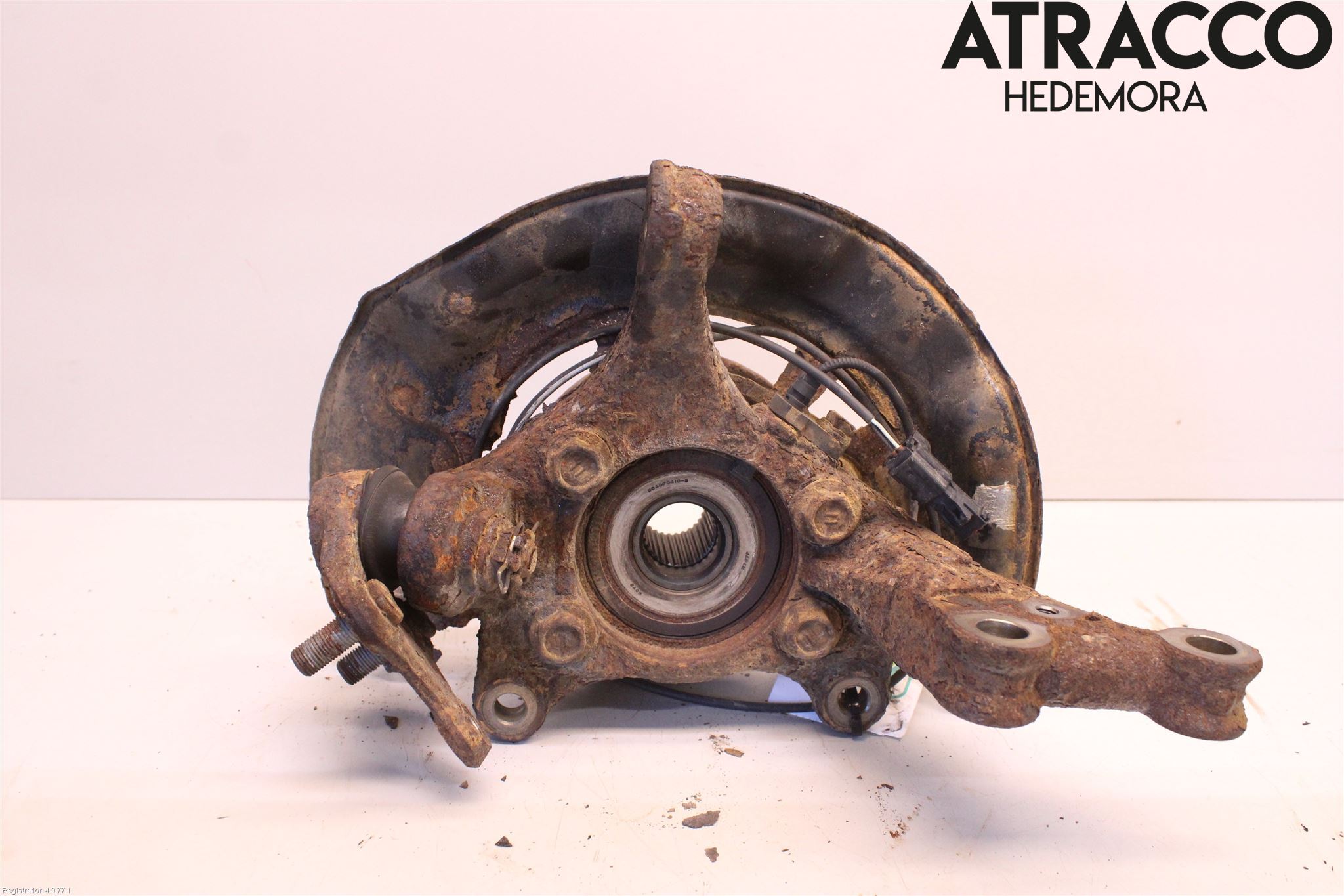 Toyota RAV 4 06-12 Spindel Vf
