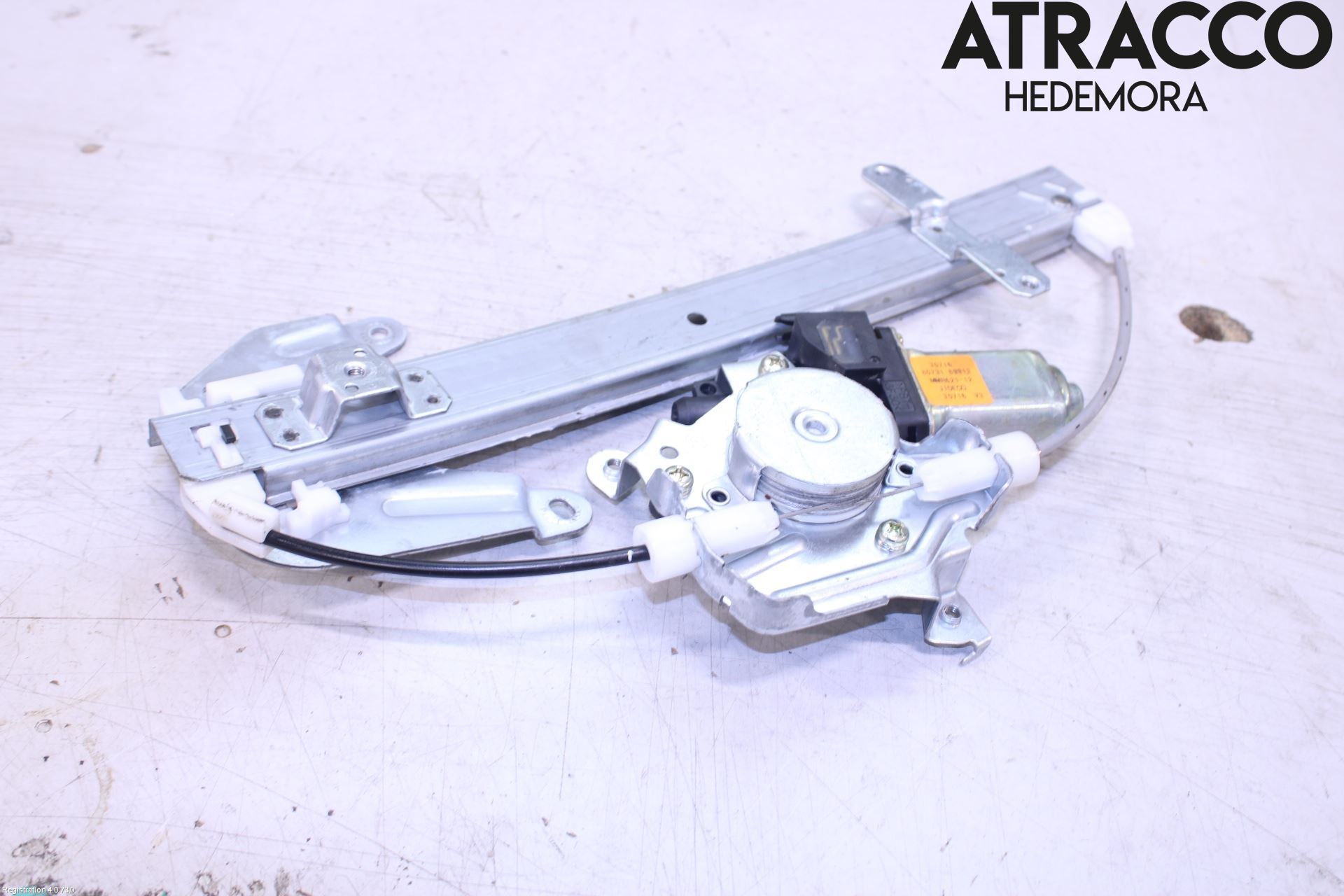 Nissan X-TRAIL     01-07 Vindusheis El Komp