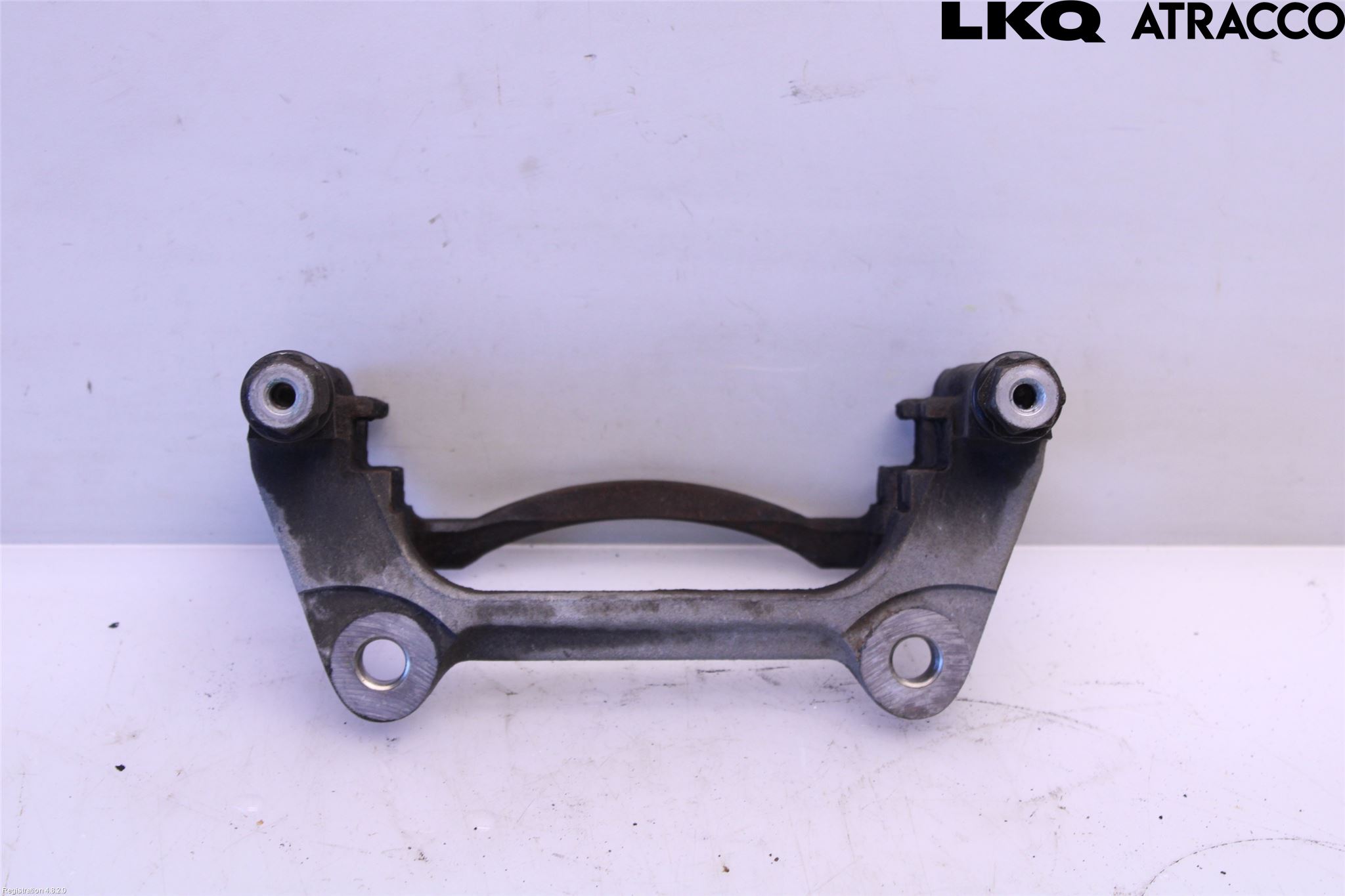 Skoda SUPERB 16-24 Bremsecaliper Feste Holder