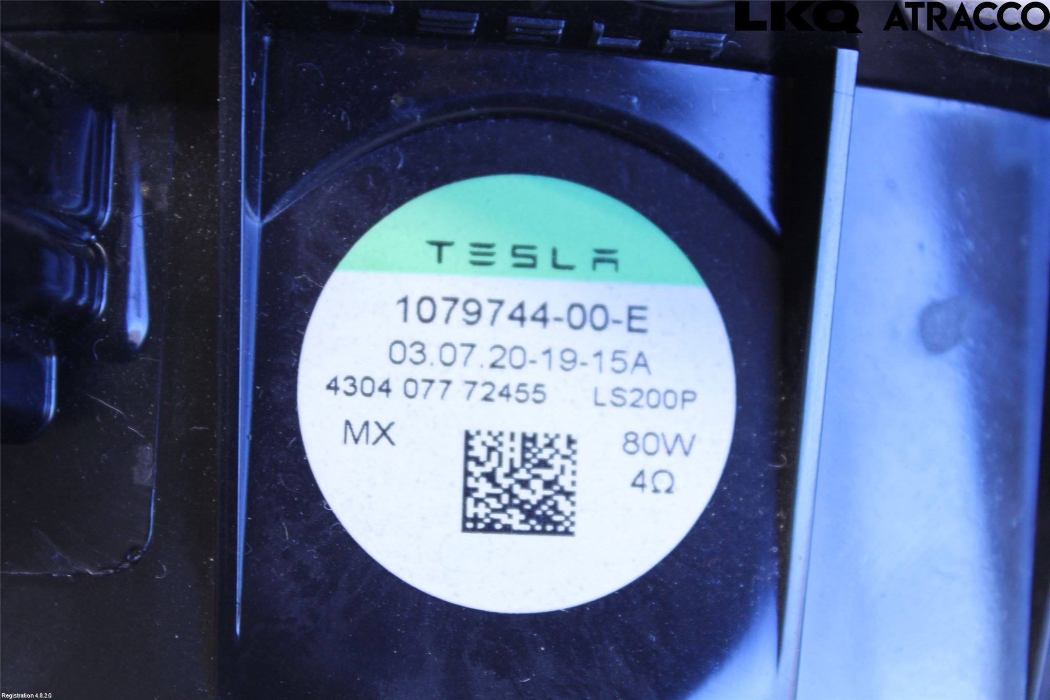 Tesla MODEL 3 17- Innr Høyttaler