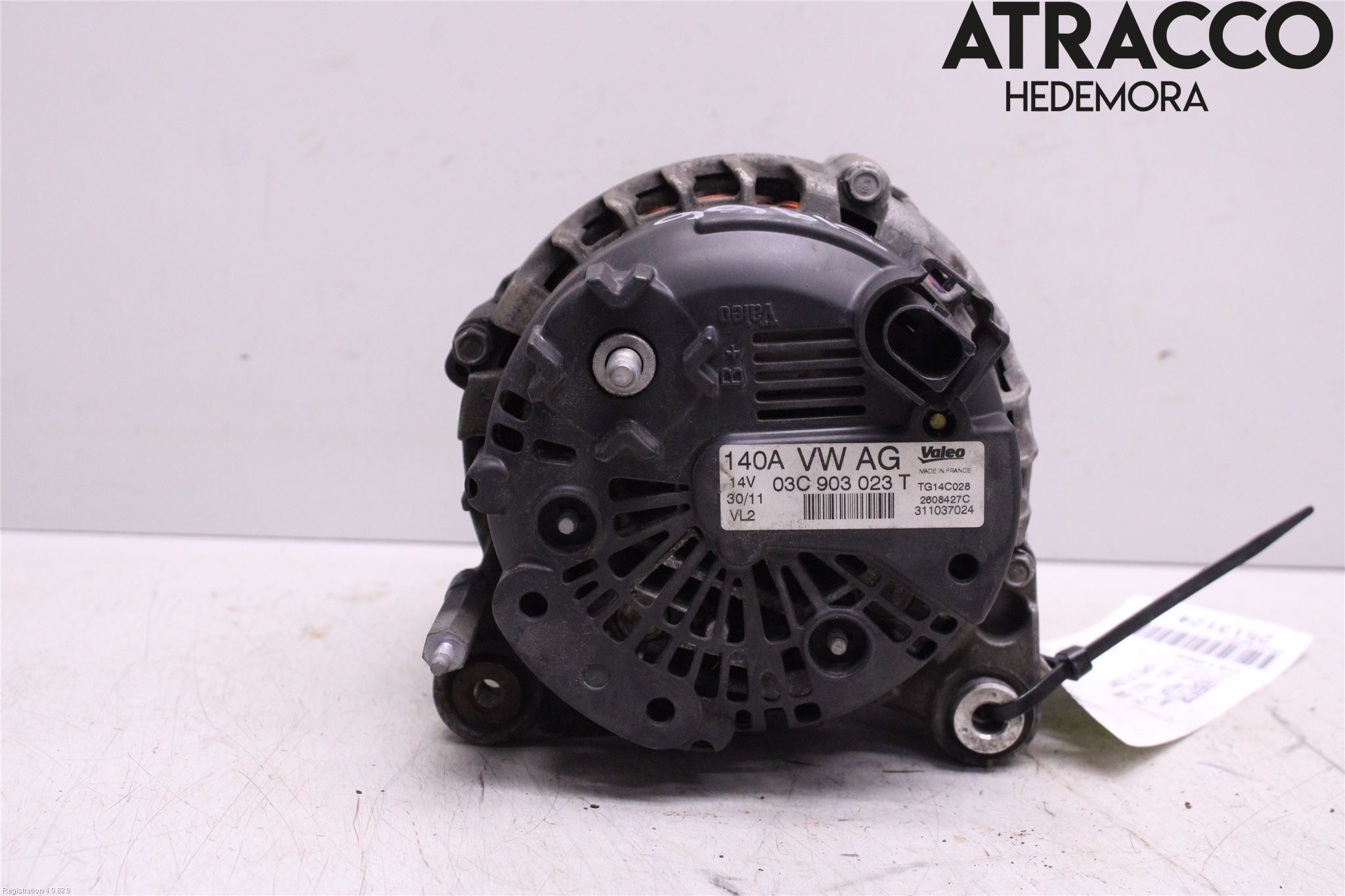 Volkswagen VW PASSAT 11-14 Dynamo
