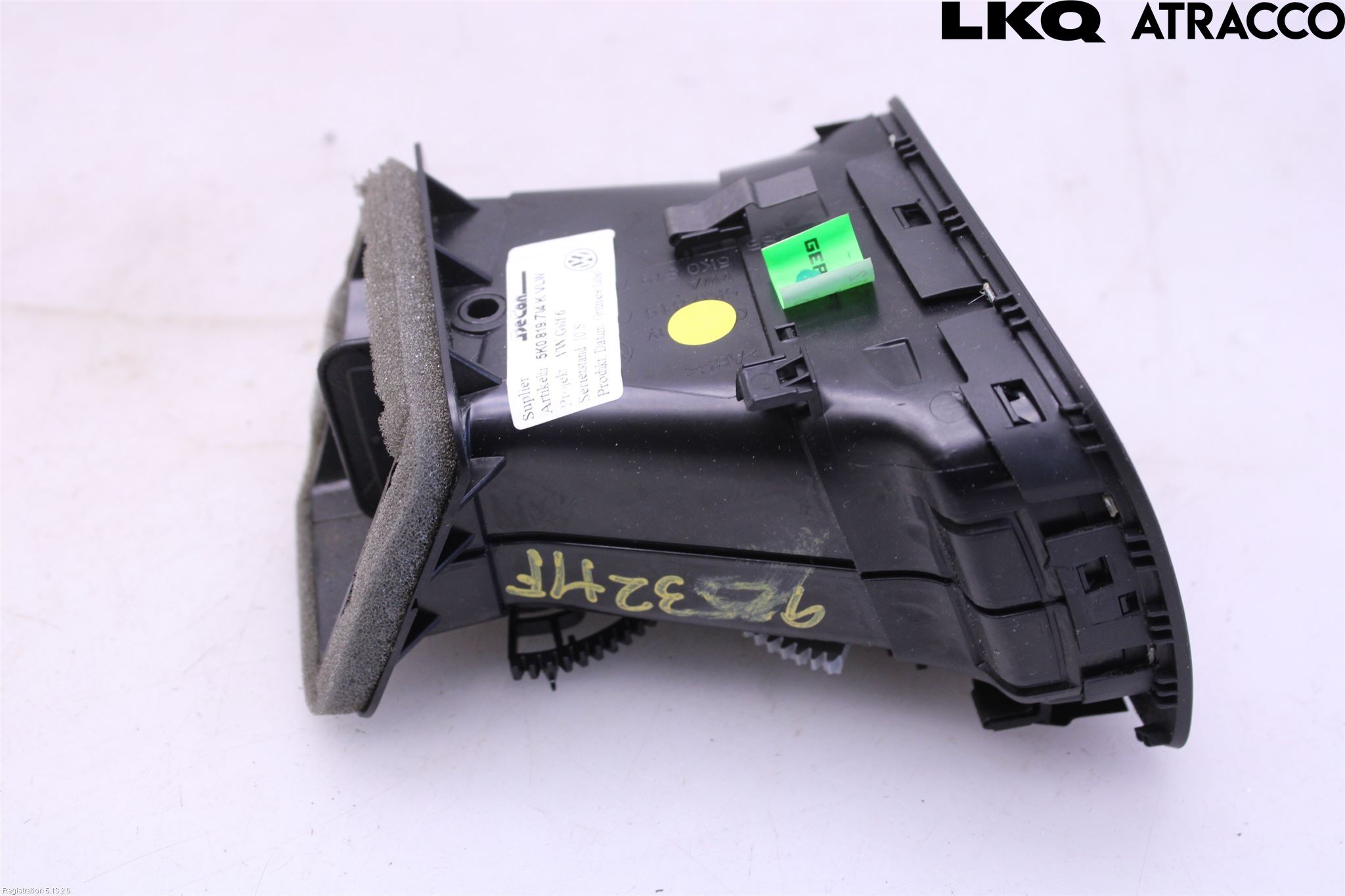 Volkswagen VW GOLF VI 09-13 Dashbord Kanal - Dyse