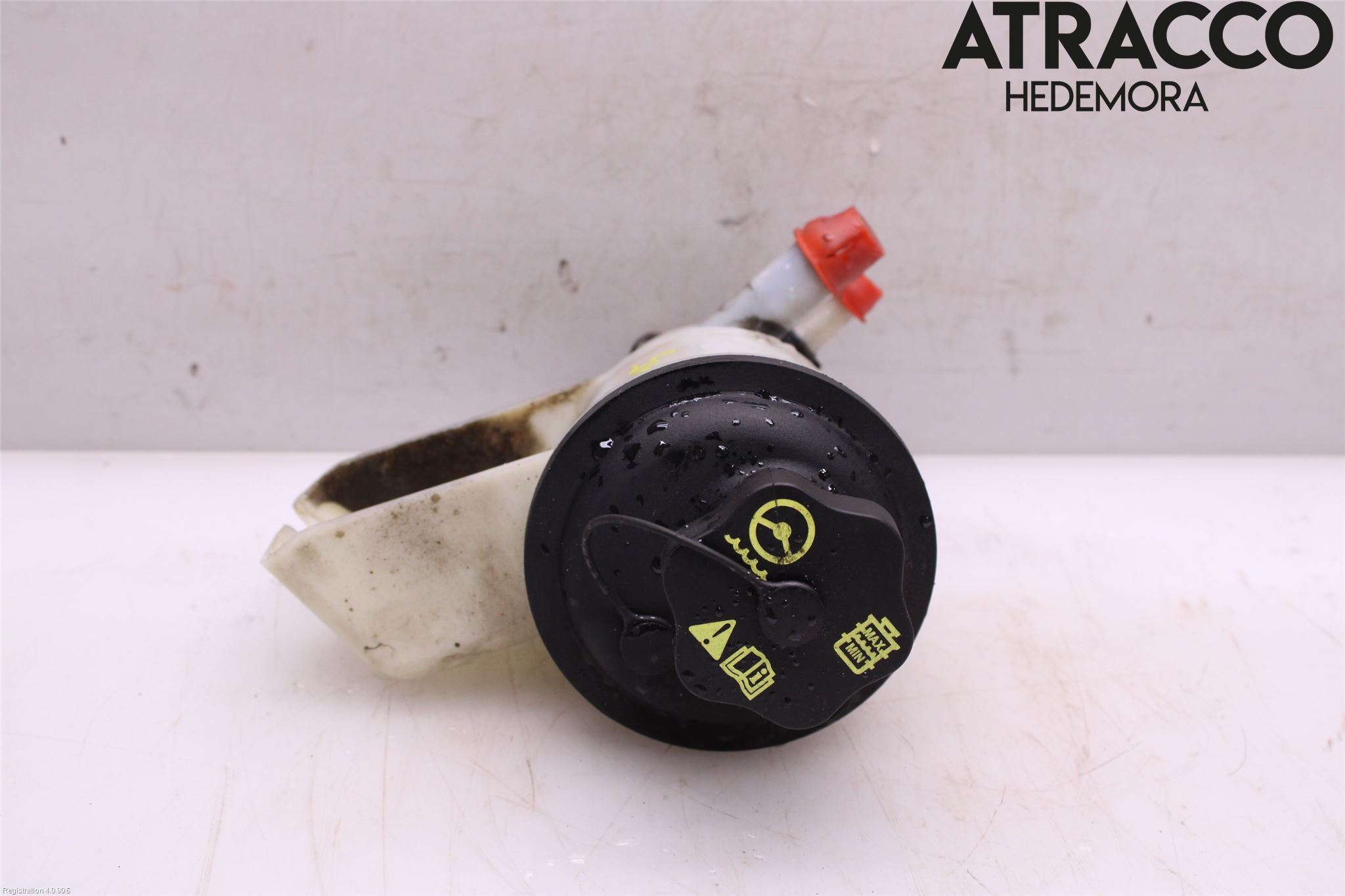 Ford EXPEDITION Servo Oljebeholder