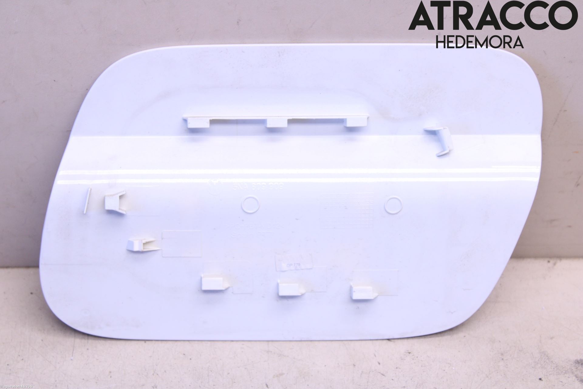 Volkswagen VW TIGUAN 16-24 Drivstoff Tankluke