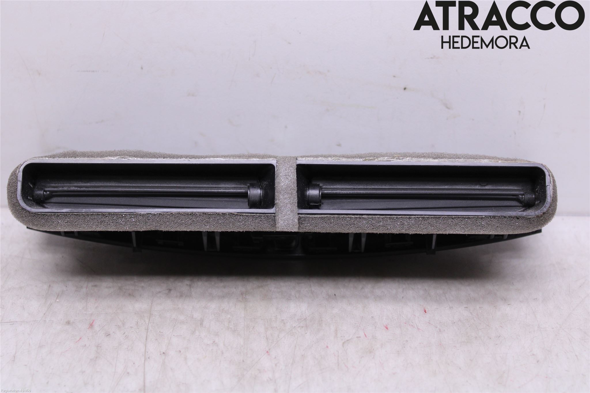 Ford C-MAX II  11-14 Dashbord Kanal - Dyse