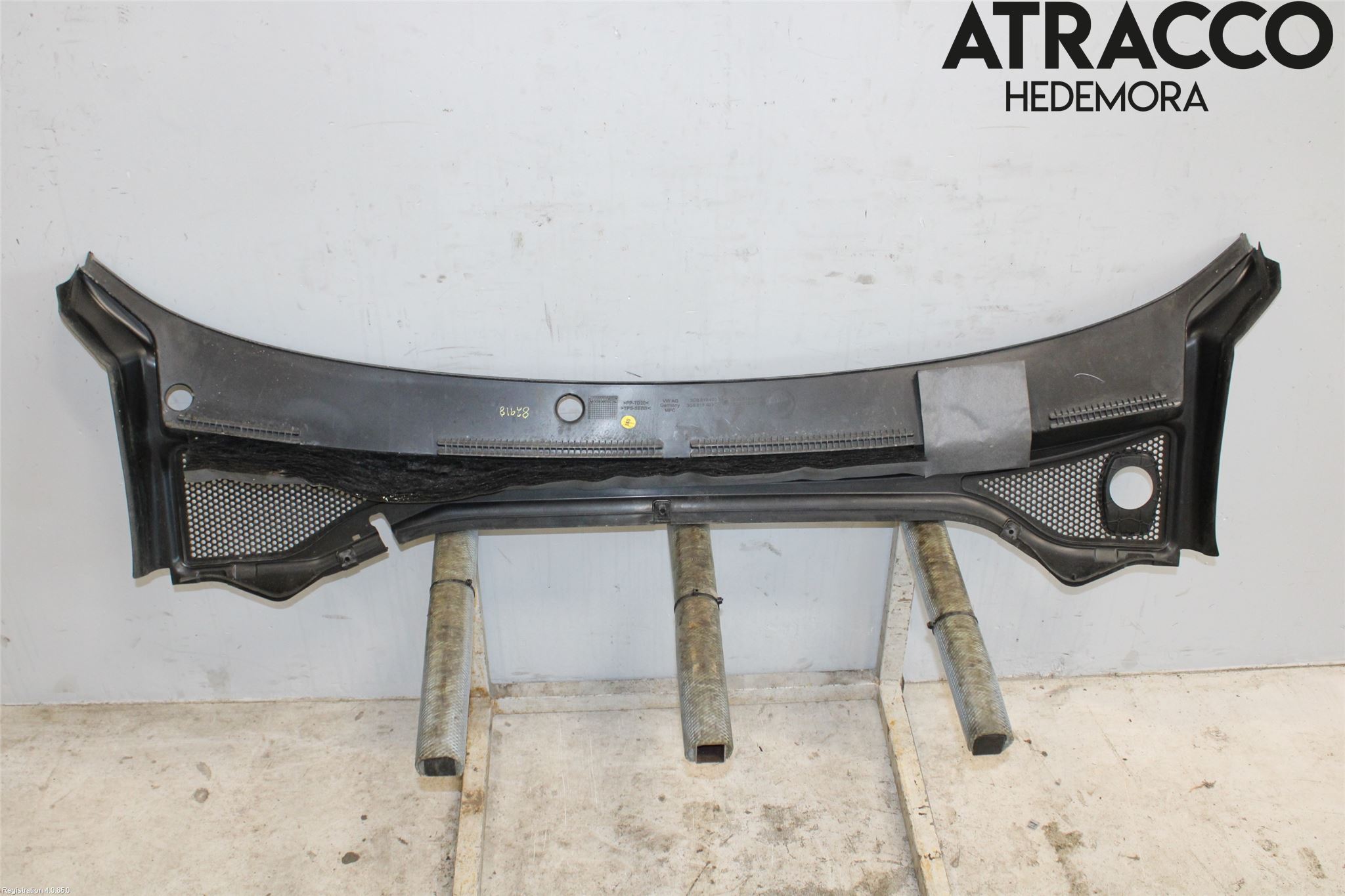 Volkswagen VW ARTEON 17- Visker Deksel-Grill-Under Frr