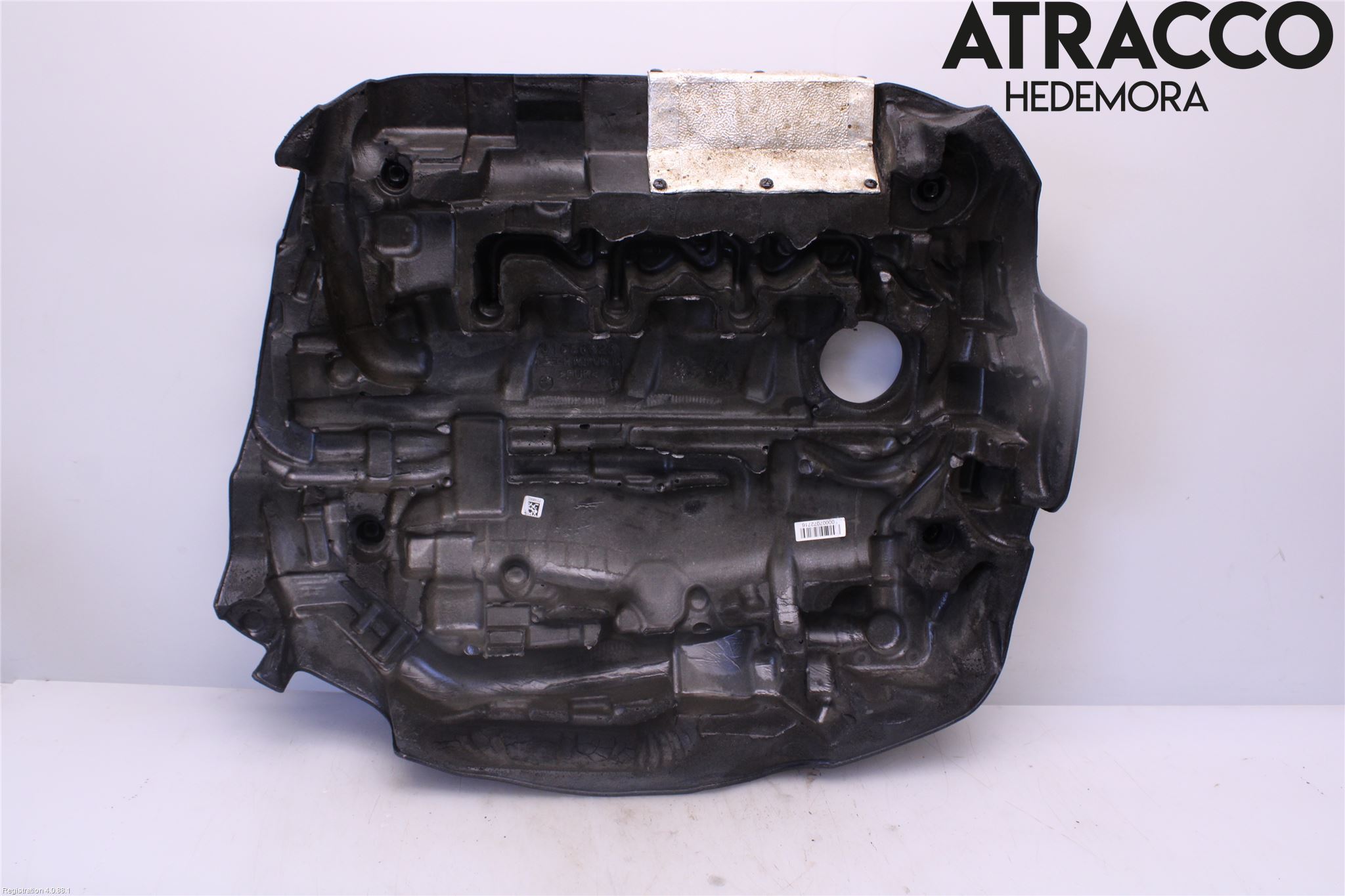 Volvo V90 17->> Motor Deksel Over Motor