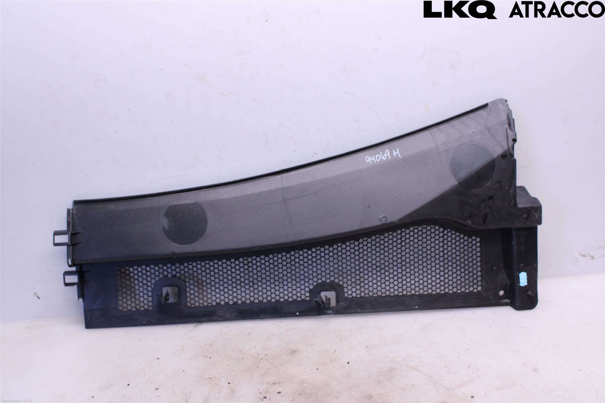 Peugeot 2008/E-2008 20- Visker Deksel-Grill-Under Frr