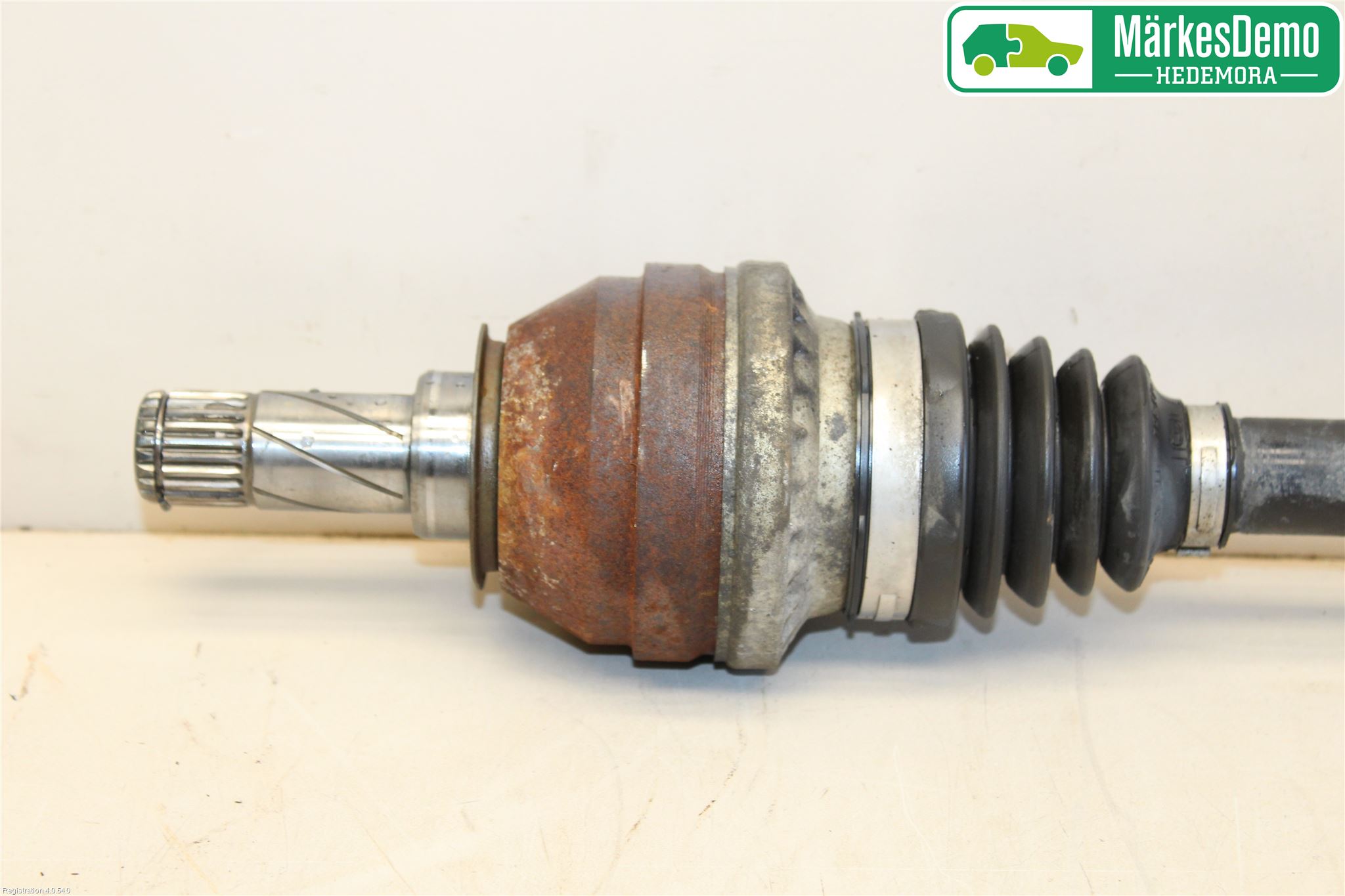 Opel ASTRA J 10-15 Drivaksel Foran Kompl Venstre