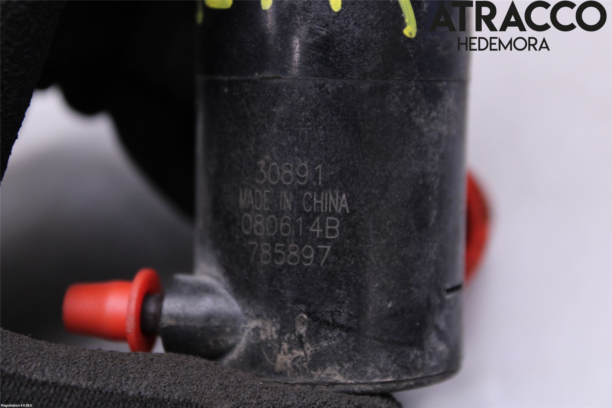 Toyota AVENSIS 09-15 Spylerpumpe Frontrute