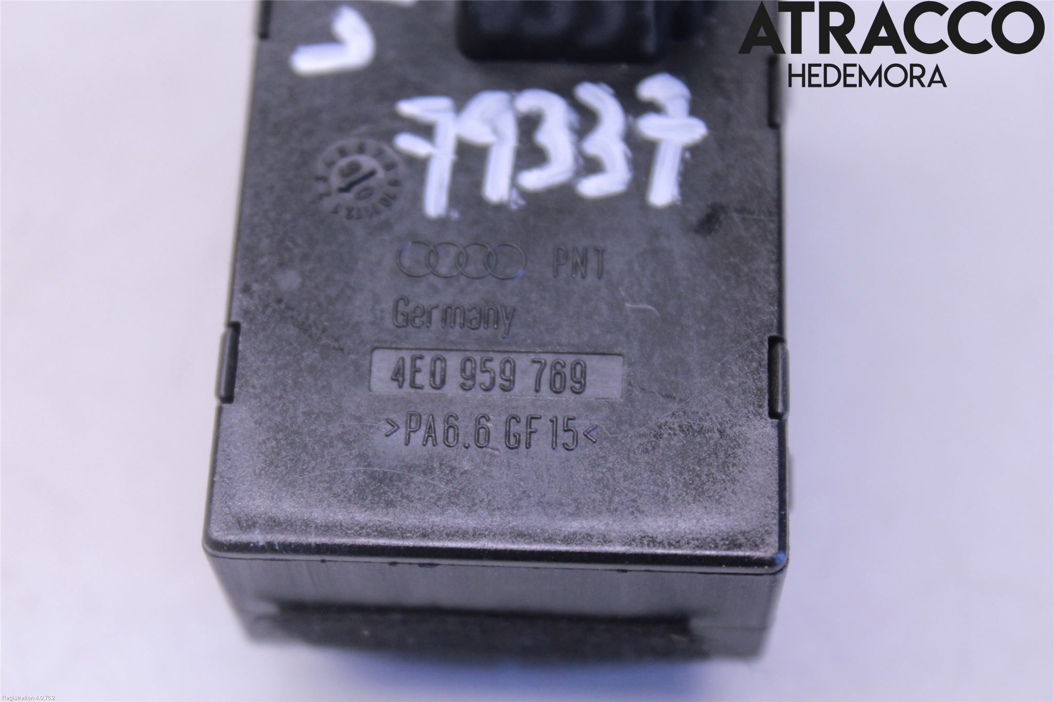 Audi A8/S8 4E  02-09 Bryter Seteminne